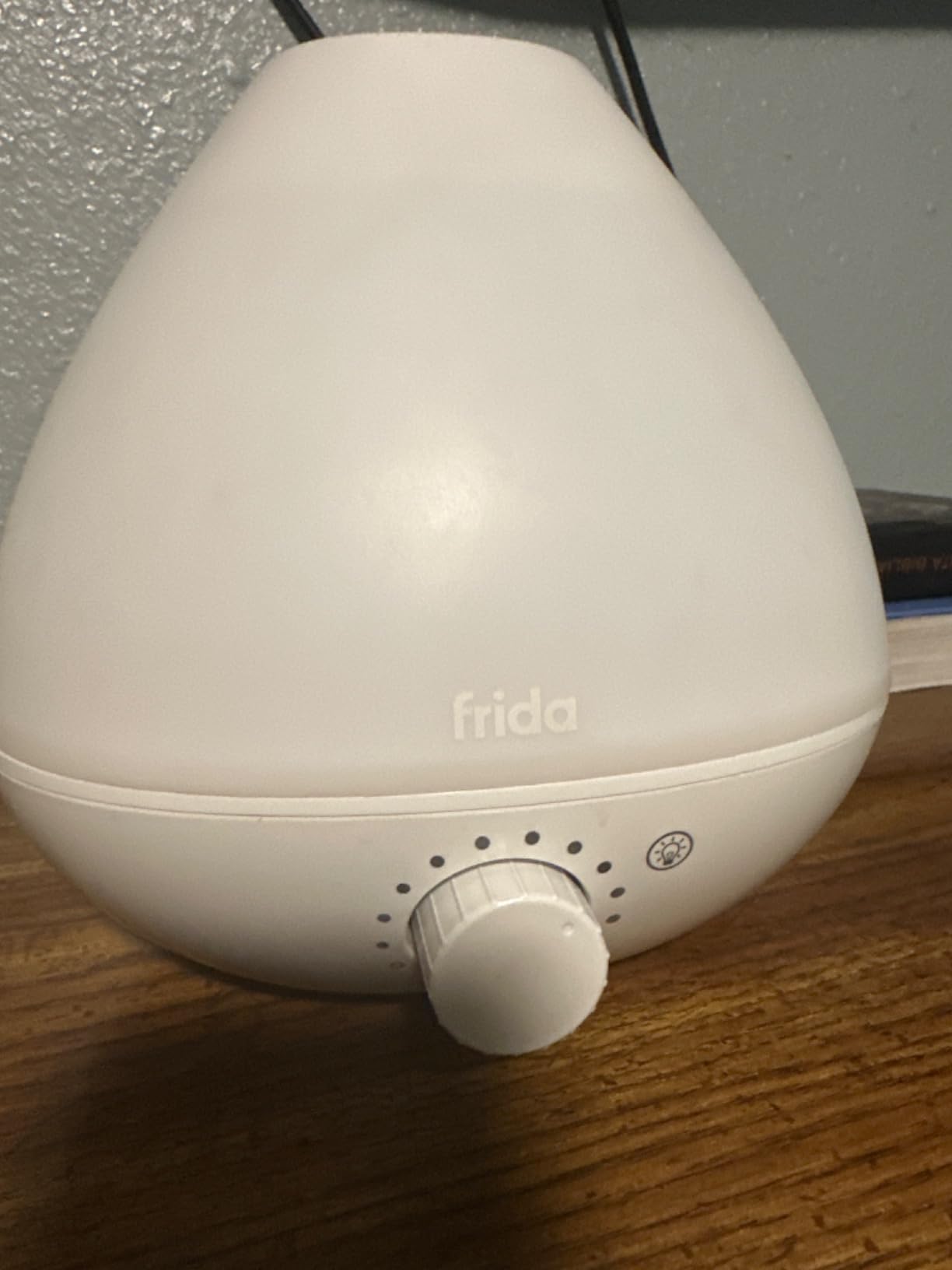 Frida Baby 3-in-1 Cool Mist Humidifier for Large Rooms, Top Fill Humidifier for Bedroom, Allergy Relief, 60 Hour Runtime + Nightlight, Auto Shut-Off, Quiet, Carry Handle, Essential Oil Diffuser customer photo 2