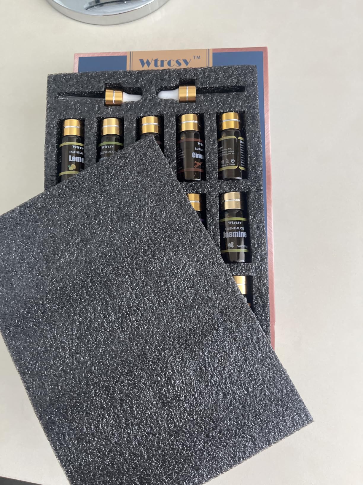 Essential Oils Set - Top 15 Scents for Diffuser, Humidifier, Skin Care, Aromatherapy, Massage, Candle & Soap Making - Fragrance Gift Set (5ml) customer photo 1