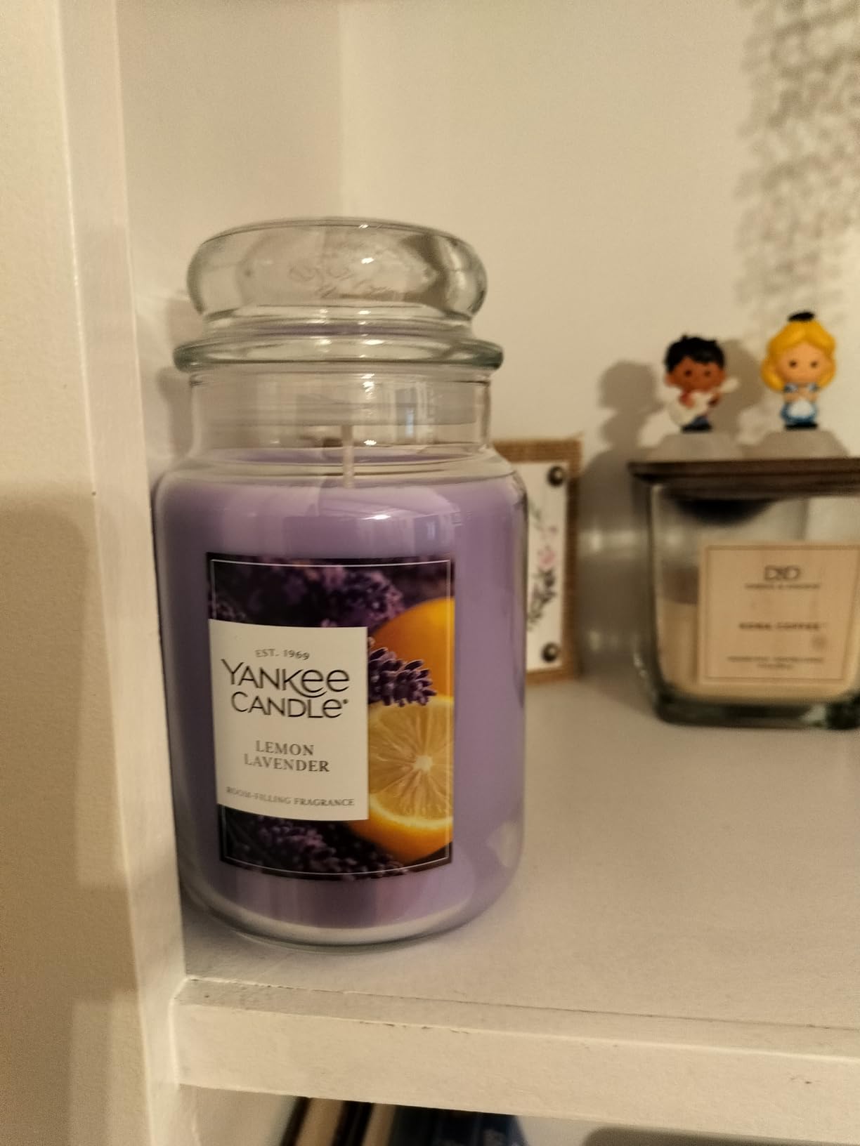Yankee Candle Lemon Lavender Scented Candle, 22oz Large Jar with up to 150 Hour Burn Time, Giftable, Birthdays customer photo 2