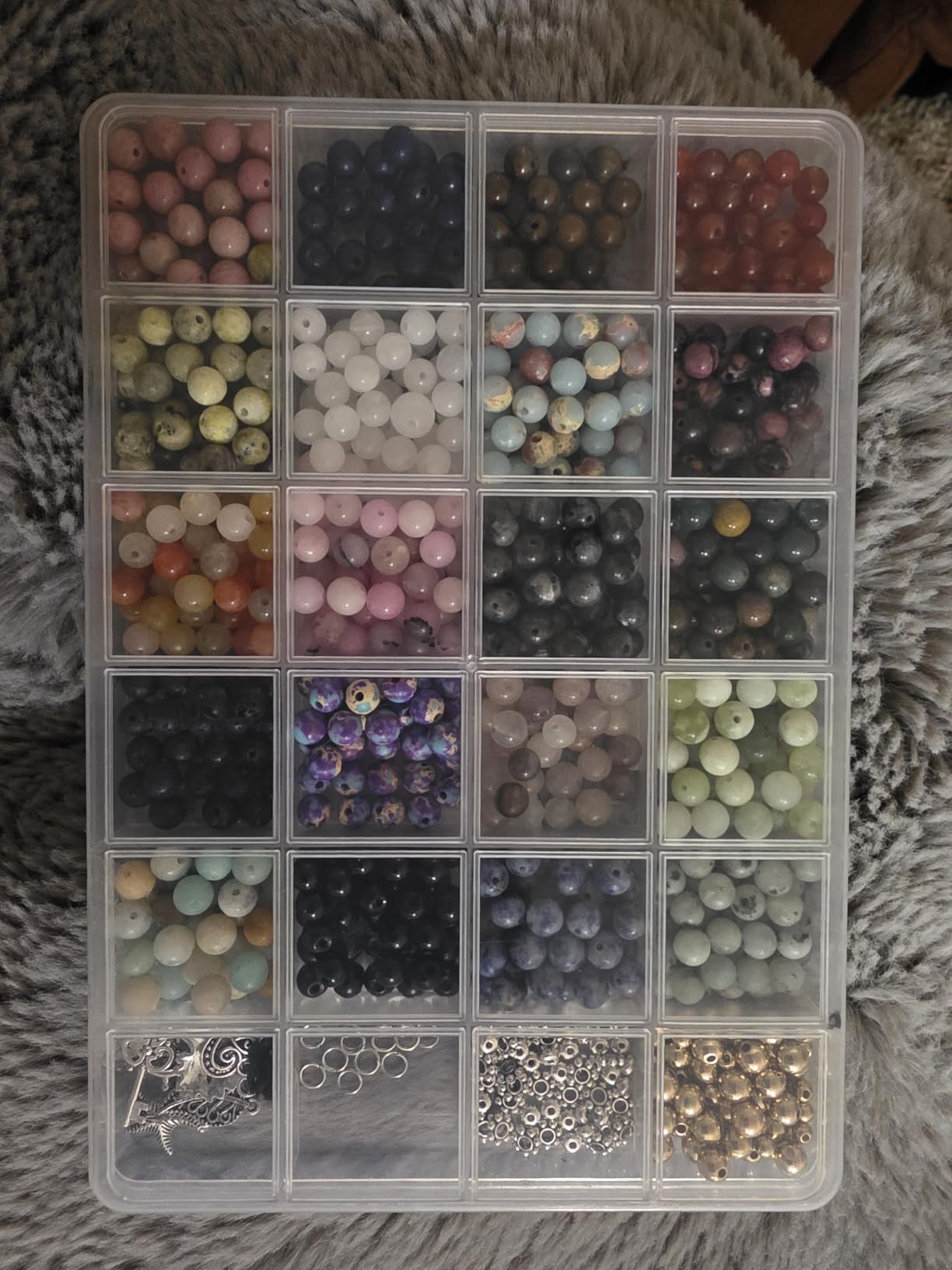 Zefy 996 Pcs 6mm Natural Stone Beads, Beads for Jewelry Making (20 Colors) | Round Crystals Bead Genuine Real Stones, Gemstone Beads Kit with Spacer Beads Charms for Bracelets DIY Jewelry Making customer photo 1