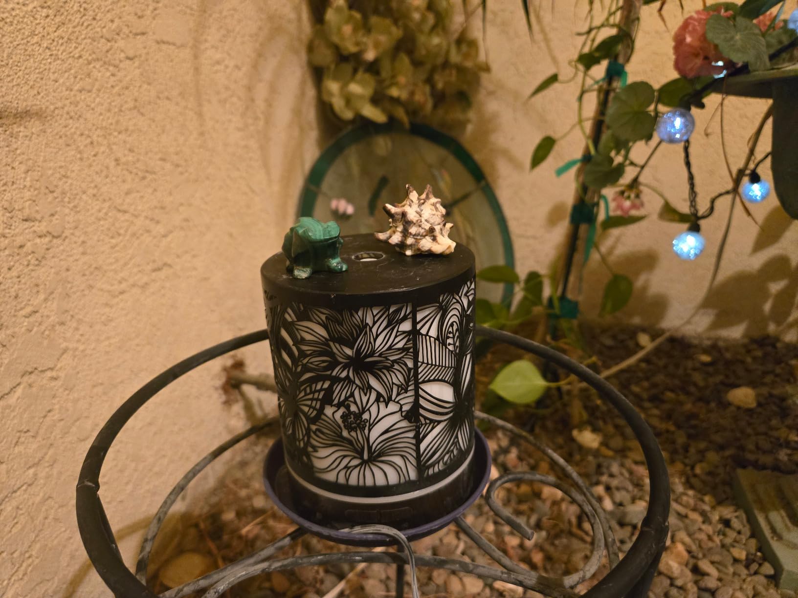 Essential Oil Diffuser Metal Aromatherapy Oil Diffusers for Large Room, Water Plants Pattern Ultrasonic Cool Mist Diffuser with Waterless Auto Shut-Off Protection, for Home Office, 300ML customer photo 2