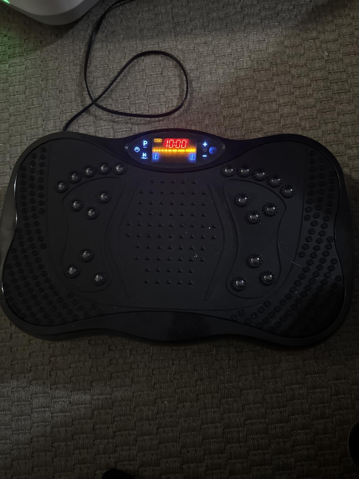 GLYLF Vibration Plate - 130 Levels 450 Lbs Capacity Bluetooth customer photo 2