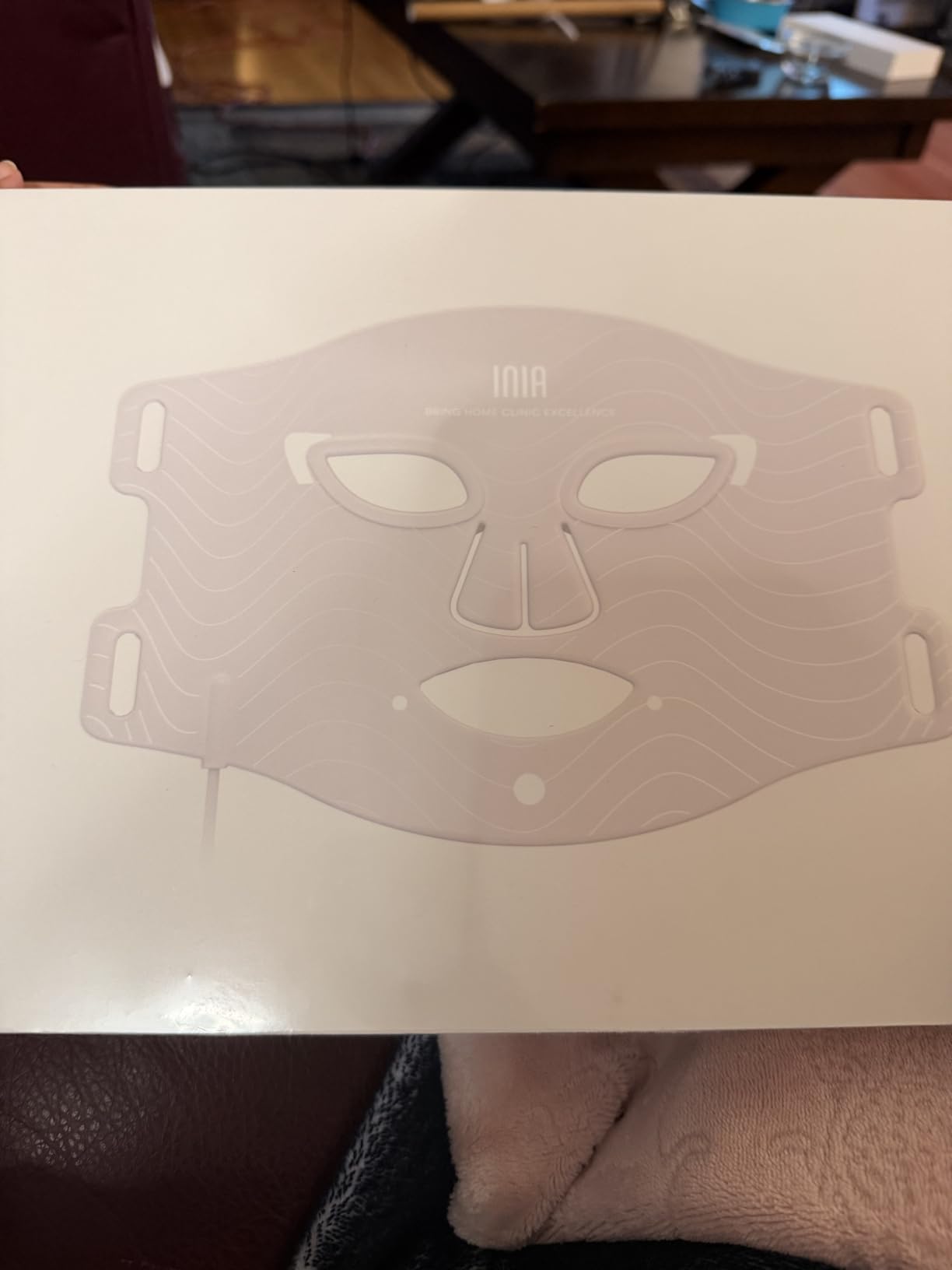 INIA Red Light Therapy Mask for Face, 850nm NIR, Red/Blue LED Light 4 Modes customer photo 1