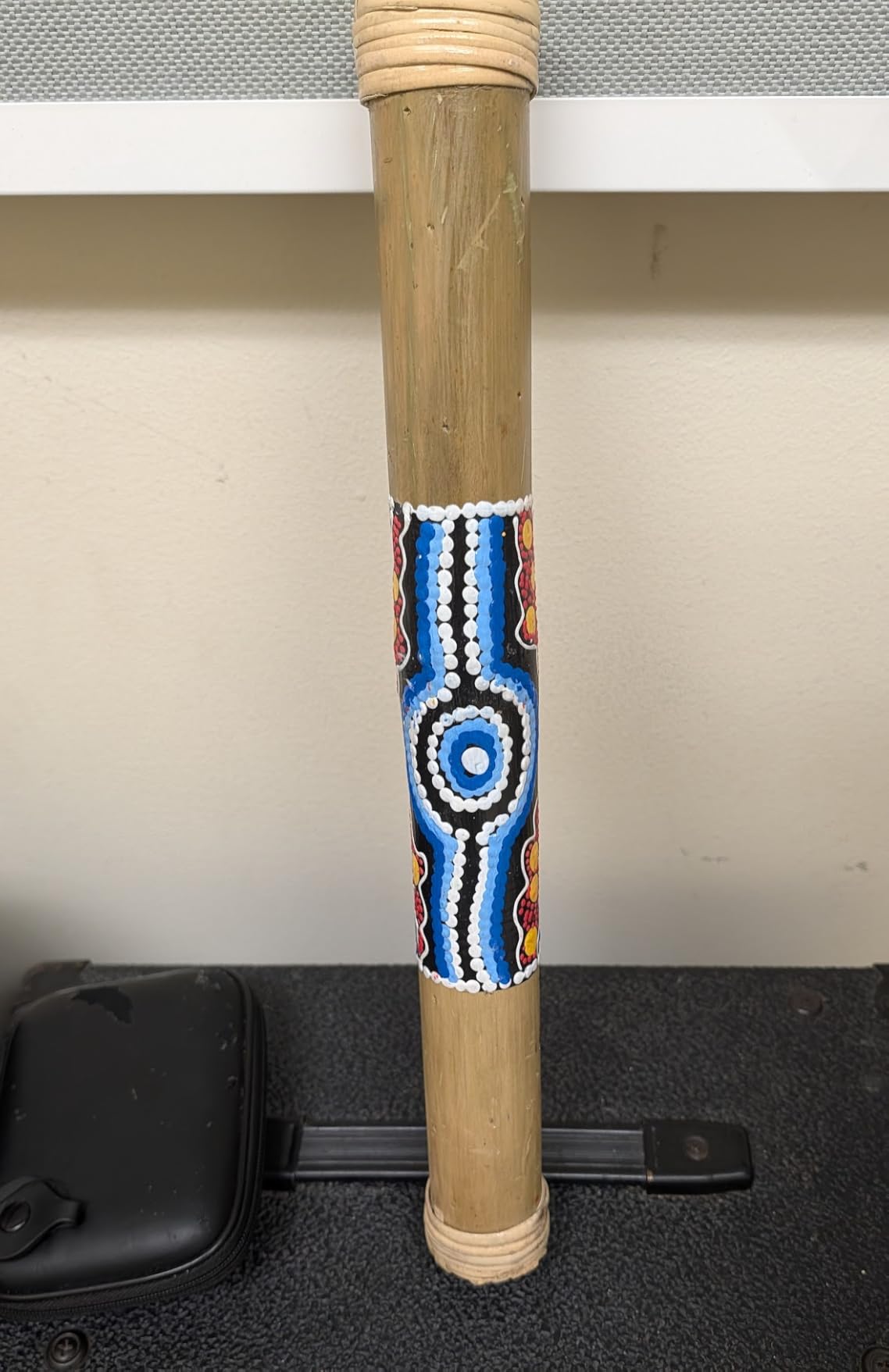 Large 32