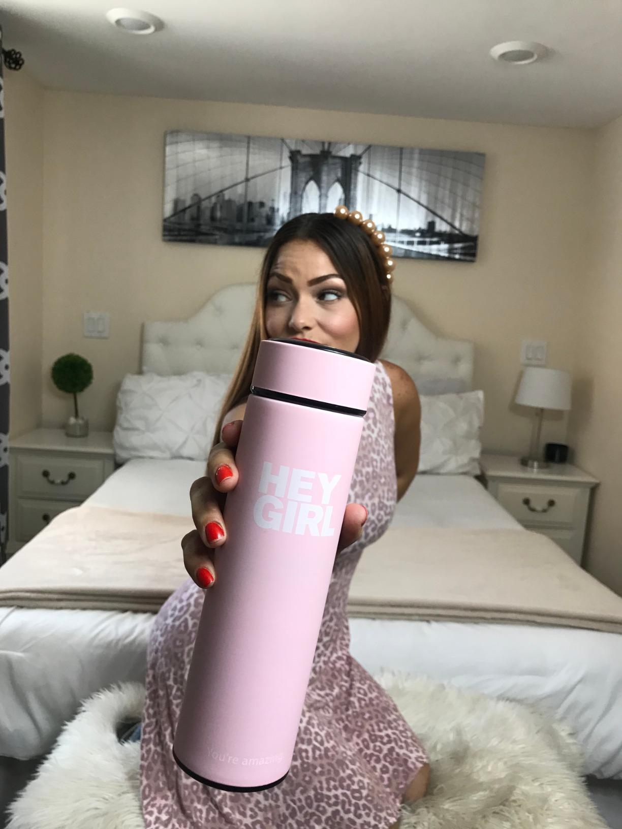 Hey Girl Tea Infuser Bottle 450ml - Insulated Stainless Steel Water Bottle - Tea Tumbler with Tea Diffuser - Portable Travel Mug for Loose Leaf Tea & Infused Water - Tea Lovers Gifts for Women (Pink) customer photo 1