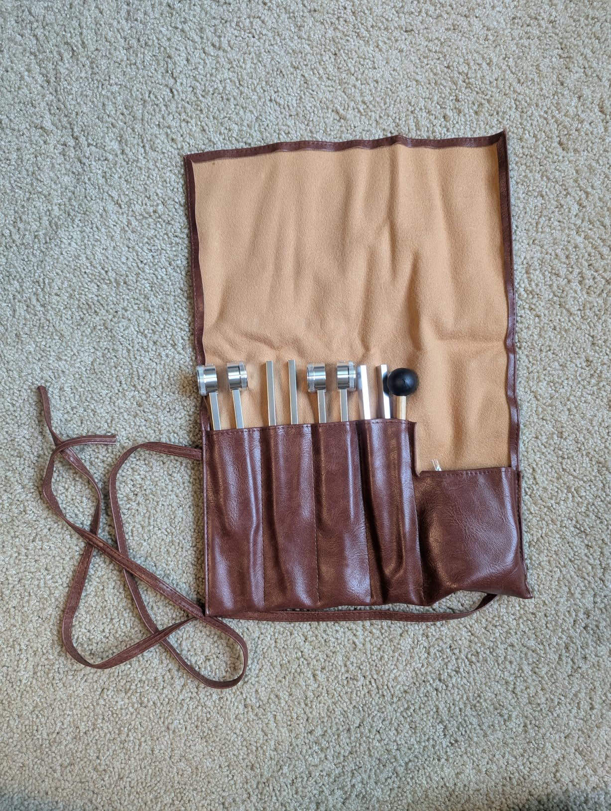 Tuning Forks for Healing Set, 128/136.1/256/384Hz, 4 PCS + Printed Guide | Aluminum sound healing kit for meditation, yoga, reiki & sound bath - wooden mallet, activator & pouch included customer photo 2