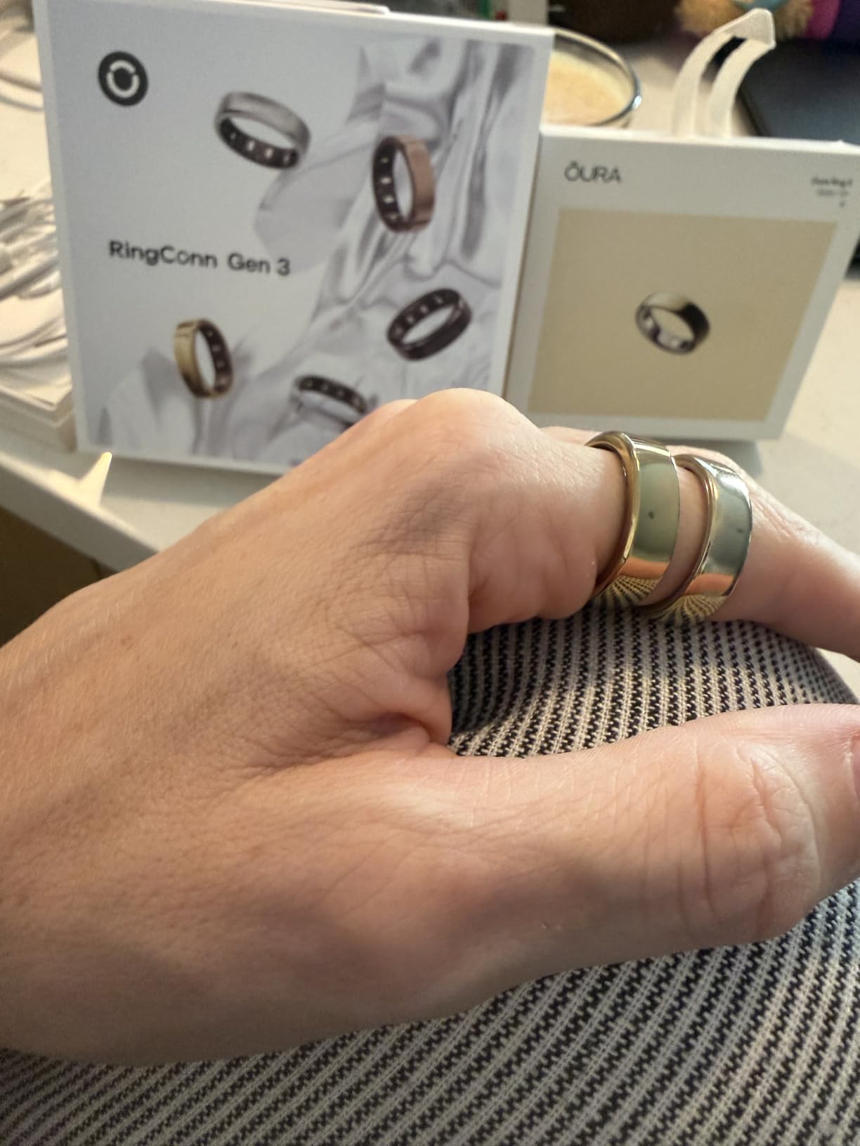 RingConn Gen 3 Smart Ring - Vascular Trends (Size 9, Royal Gold) | No App Subscription, Vibration Alerts, Sleep, Fitness & Heart Rate, 14-Day Battery Life, Size Before You Buy customer photo 2