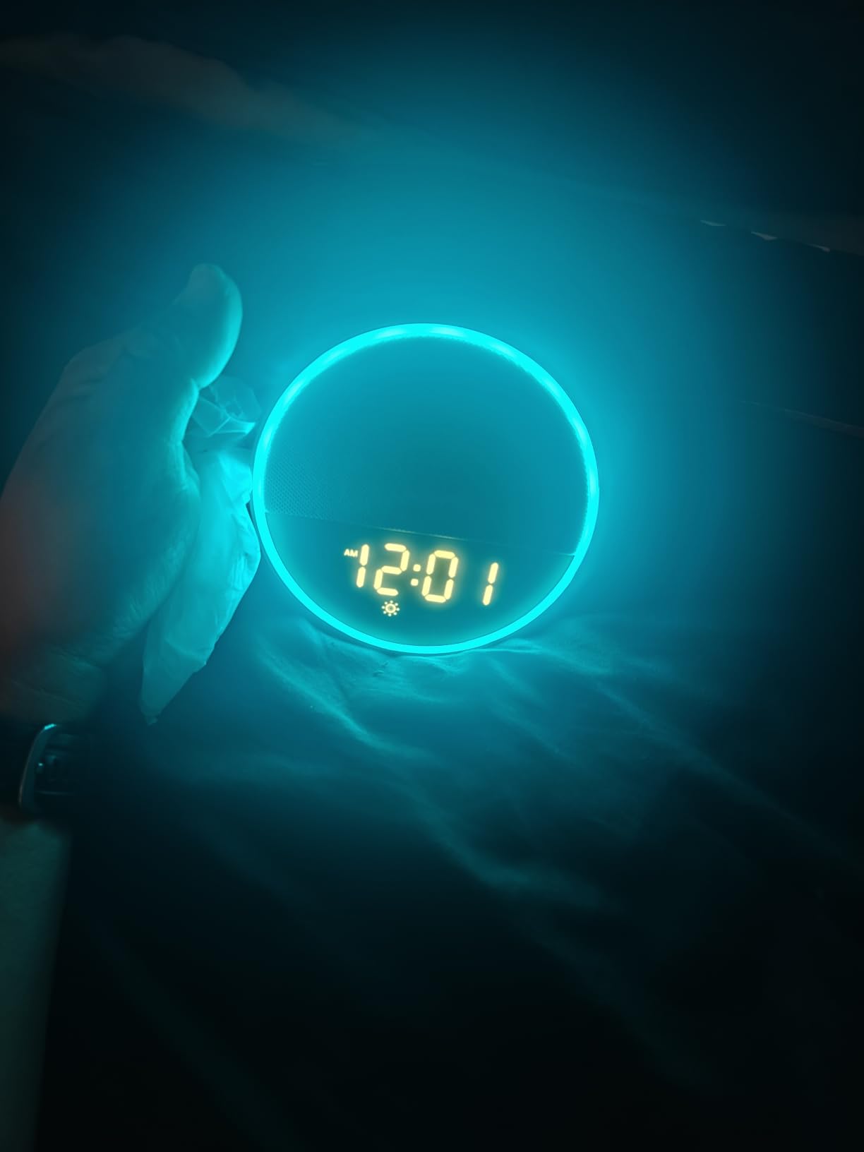Sound Machine, Alarm Clock, Night Light, Screen-Free Sleep Routine | 30 Sounds, 10 Gentle Alarms, Sleep Timer, White Noise Machine for Sleep, Adults, Bedroom, Nightstand, Office, Travel(Cream) customer photo 2