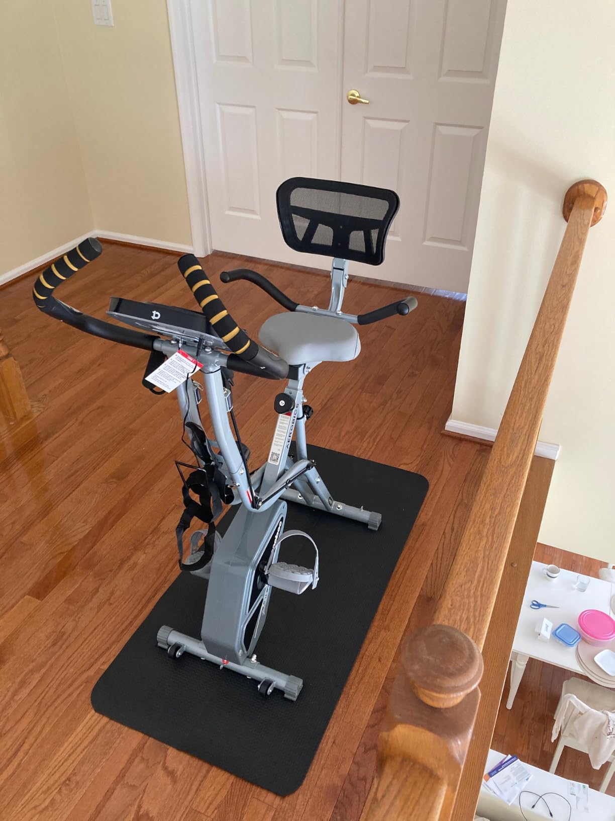 pooboo Folding Magnetic X‑Bike, Upright Exercise Bike for Home Gym customer photo 2