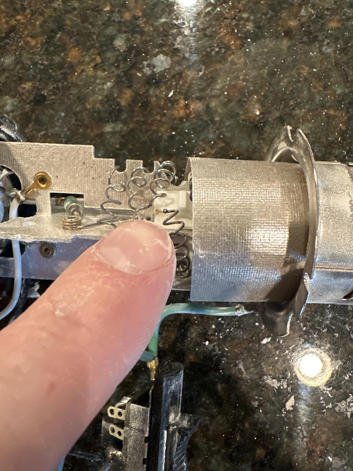 Wagner Spraytech HT1000 Dual-Temperature Heat Gun, low 750°F, high 1000°F customer photo 1