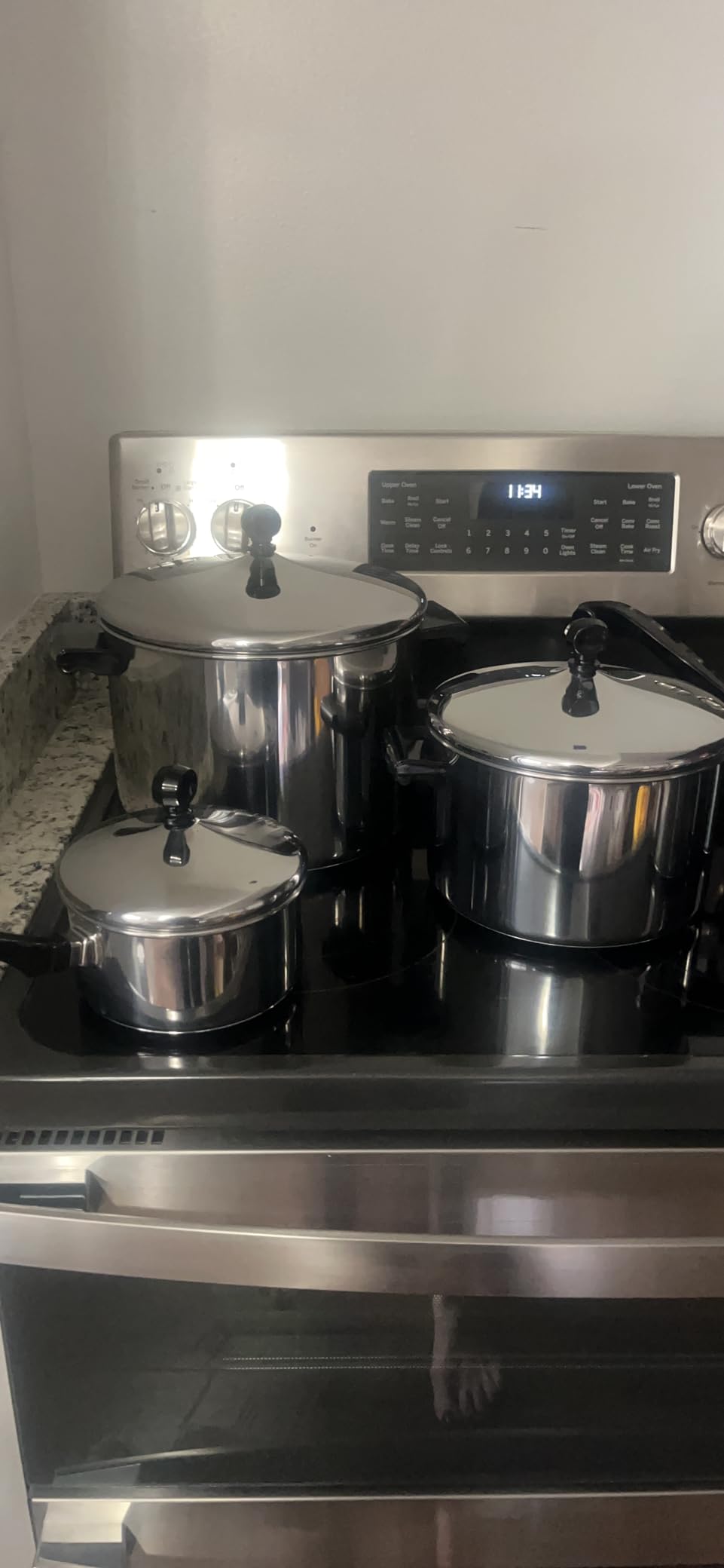 Farberware Classic Series Stainless Steel Pots and Pans Set, 15-Piece | Nonstick cookware, even heating, cooking pot set, induction compatible, dishwasher safe, oven safe customer photo 1