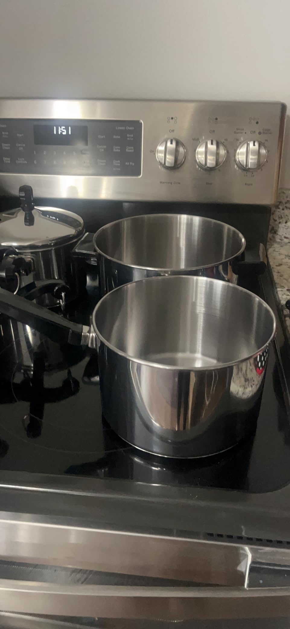 Farberware Classic Series Stainless Steel Pot with Lid, 8-Qt customer photo 2