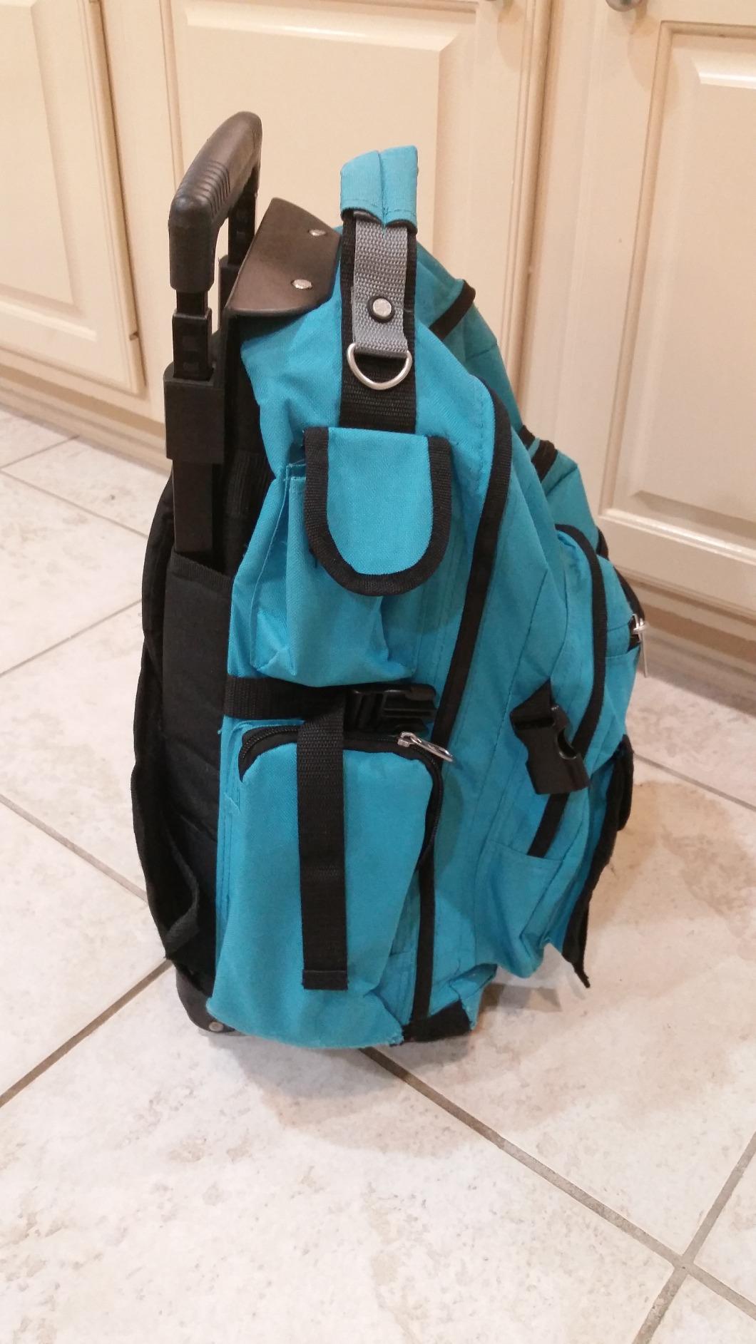 Everest Deluxe Wheeled Backpack, Black, One Size customer photo 1