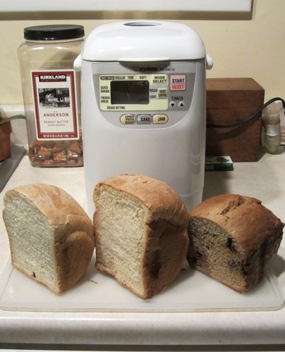 Zojirushi BB-HAC10 Home Bakery Mini Breadmaker, 1 Lb (White) customer photo 1