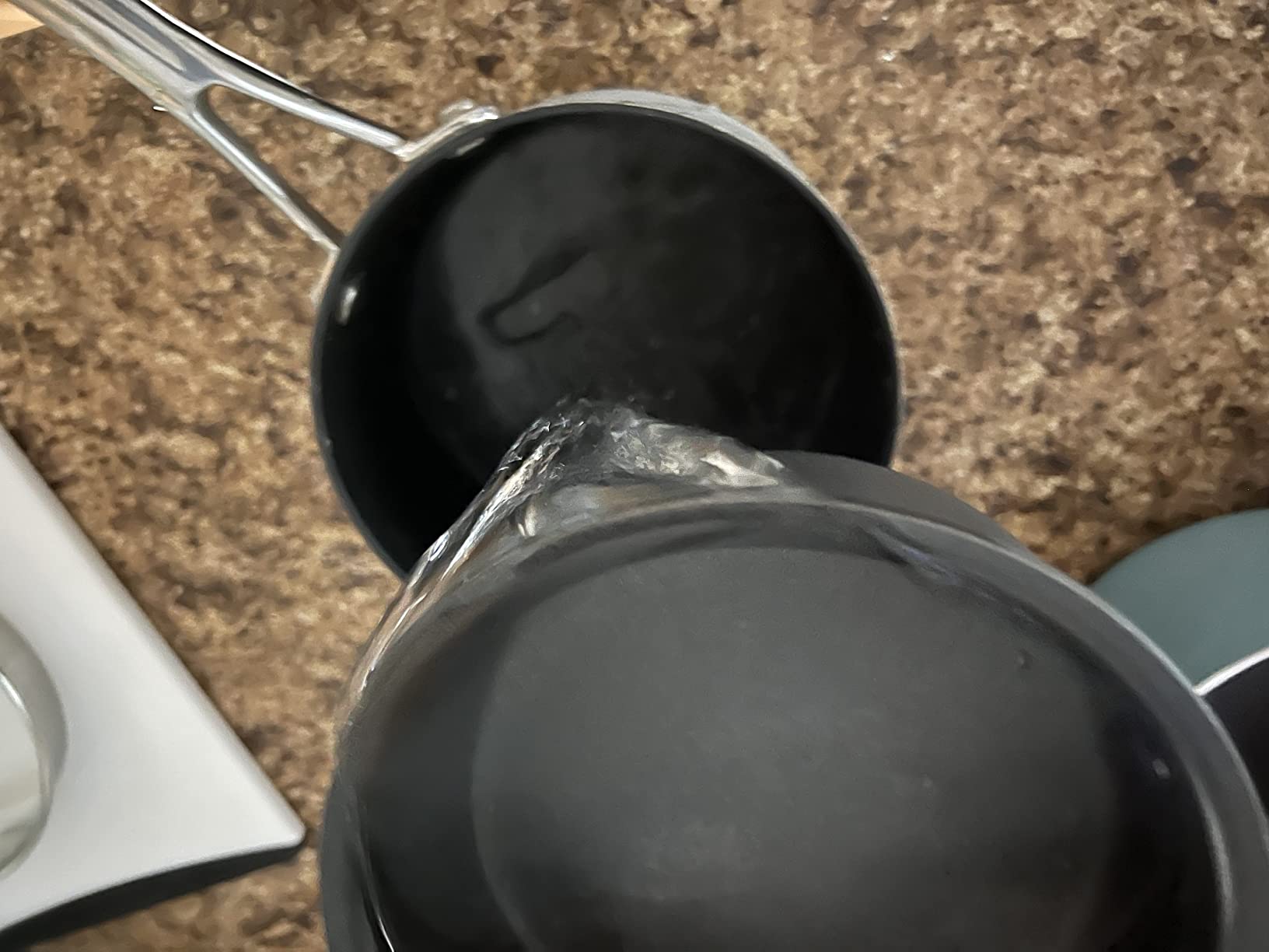Cuisinart 1-Quart Saucepan, Chef's Classic Nonstick Hard Anodized Saucepan w/Cover, 619-14 customer photo 1