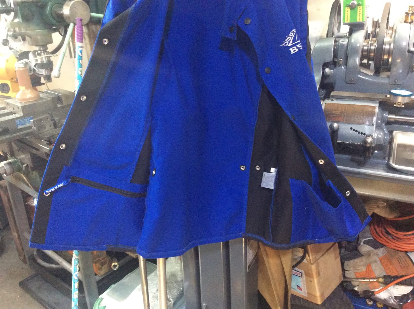 Revco Black Stallion (BXRB9C) BSX 9 oz Contoured Flame-Resistant Cotton Welding Jacket, Welder's Collar, Dual Scribe Pockets, Leather-Reinforced Snaps, Large, Royal Blue customer photo 1