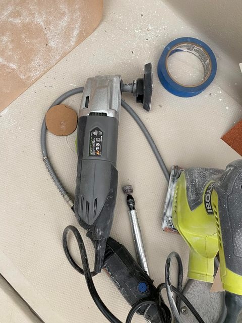 Genesis GMT15A 1.6 Amp Multi-Purpose Oscillating Tool and 19-Piece Universal Hook-And-Loop Accessory Kit with Storage Box customer photo 1