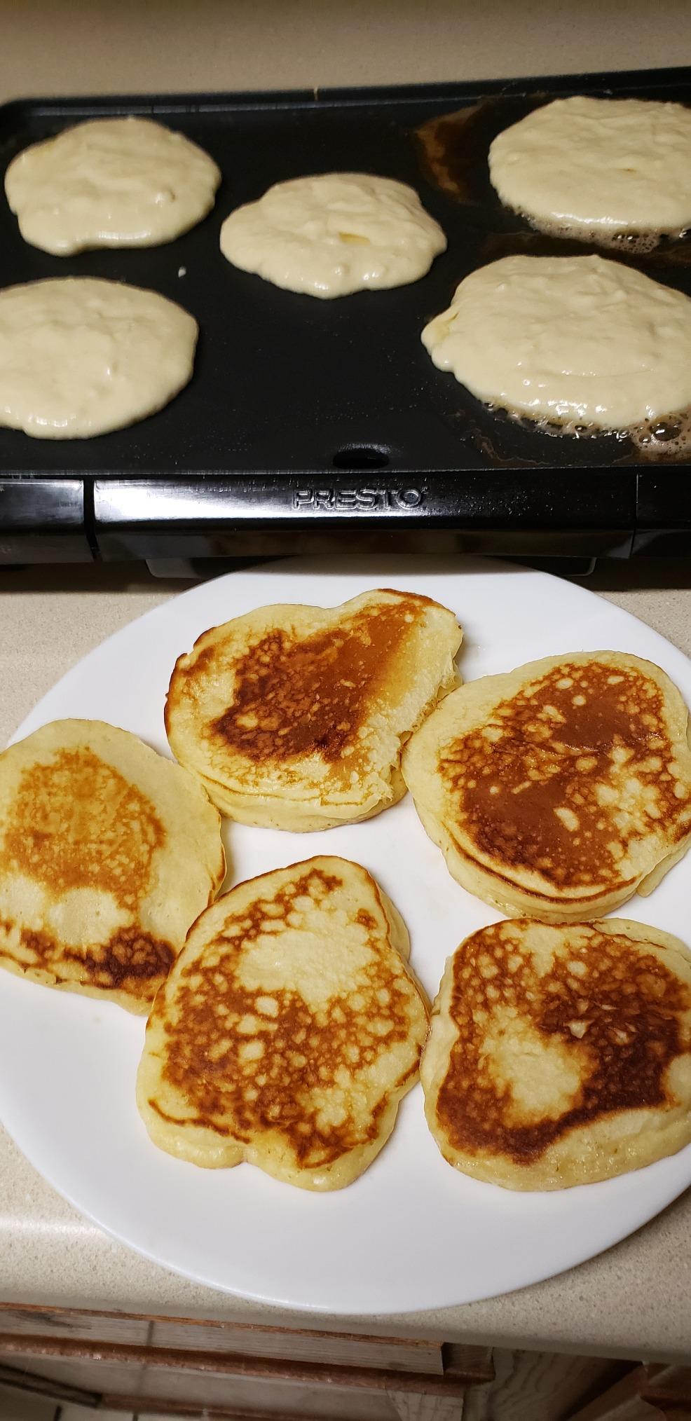Presto 07047 16-Inch Cool Touch Electric Griddle customer photo 2