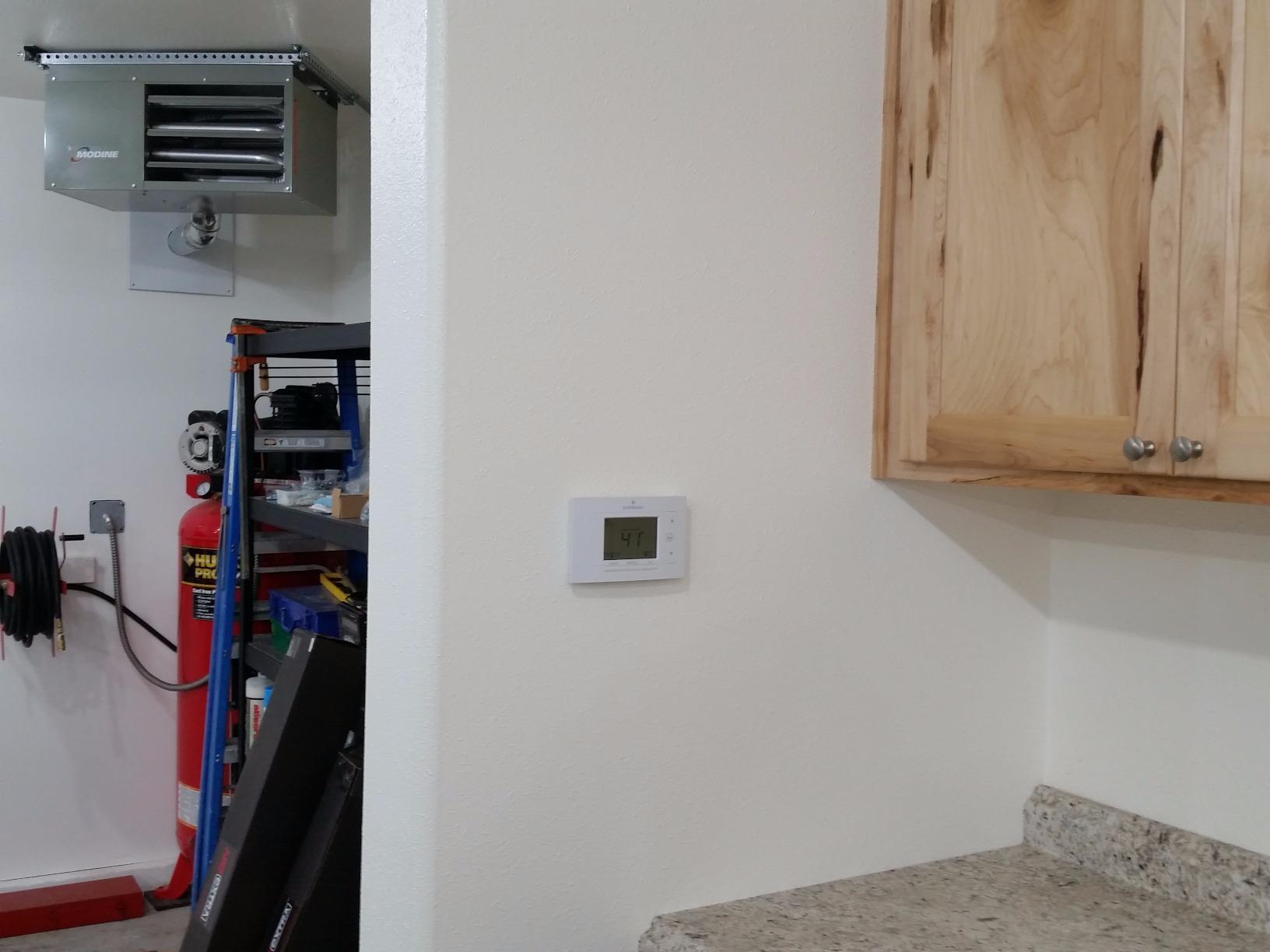 Modine HD45AS0111Natural Gas Hot Dawg Garage Heater 45,000 BTU with 80-Percent Efficiency Grey customer photo 1