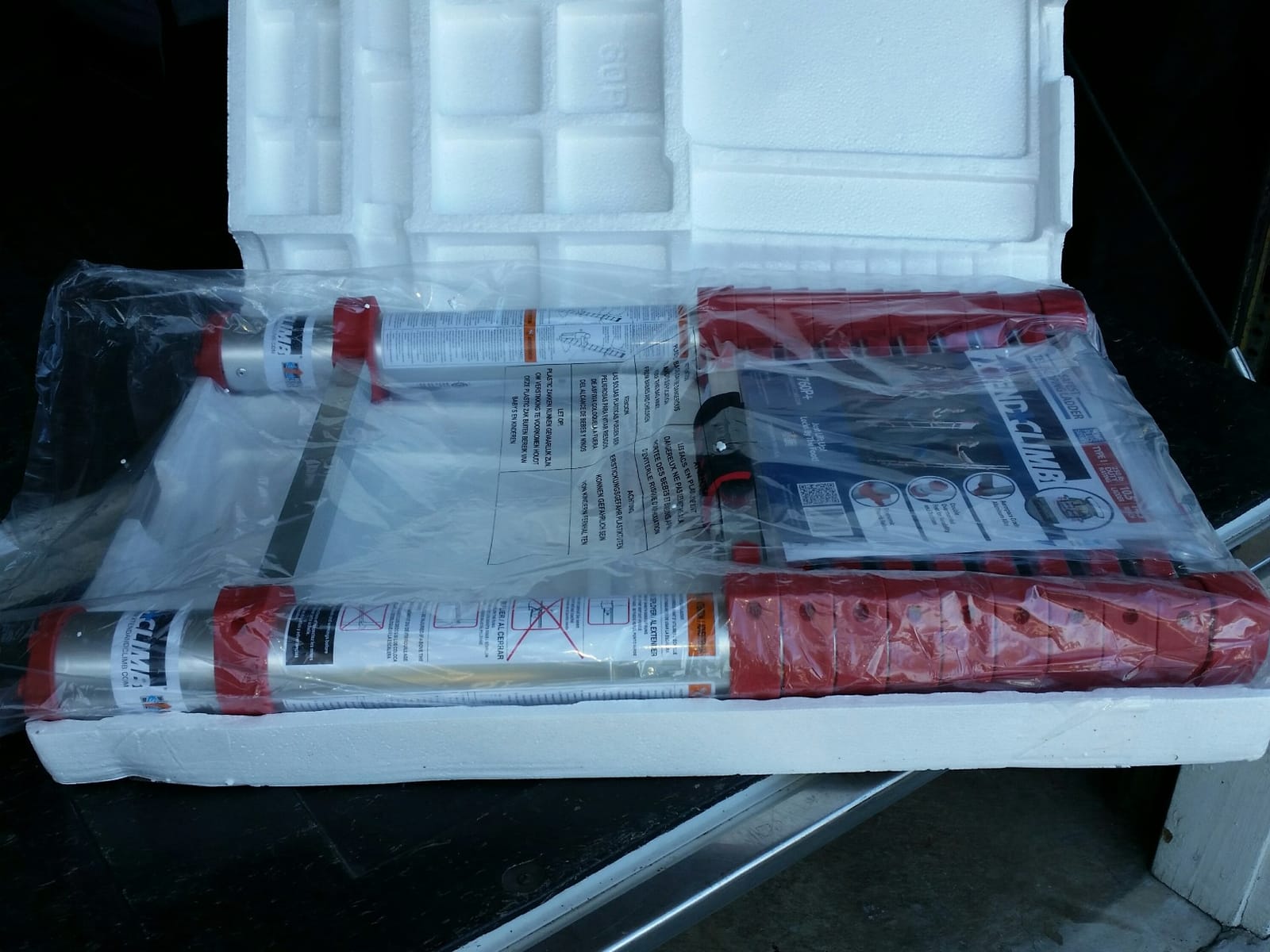 Xtend & Climb 785P+ Telescopic Ladder (15.5 FT - 250 LBS) customer photo 1