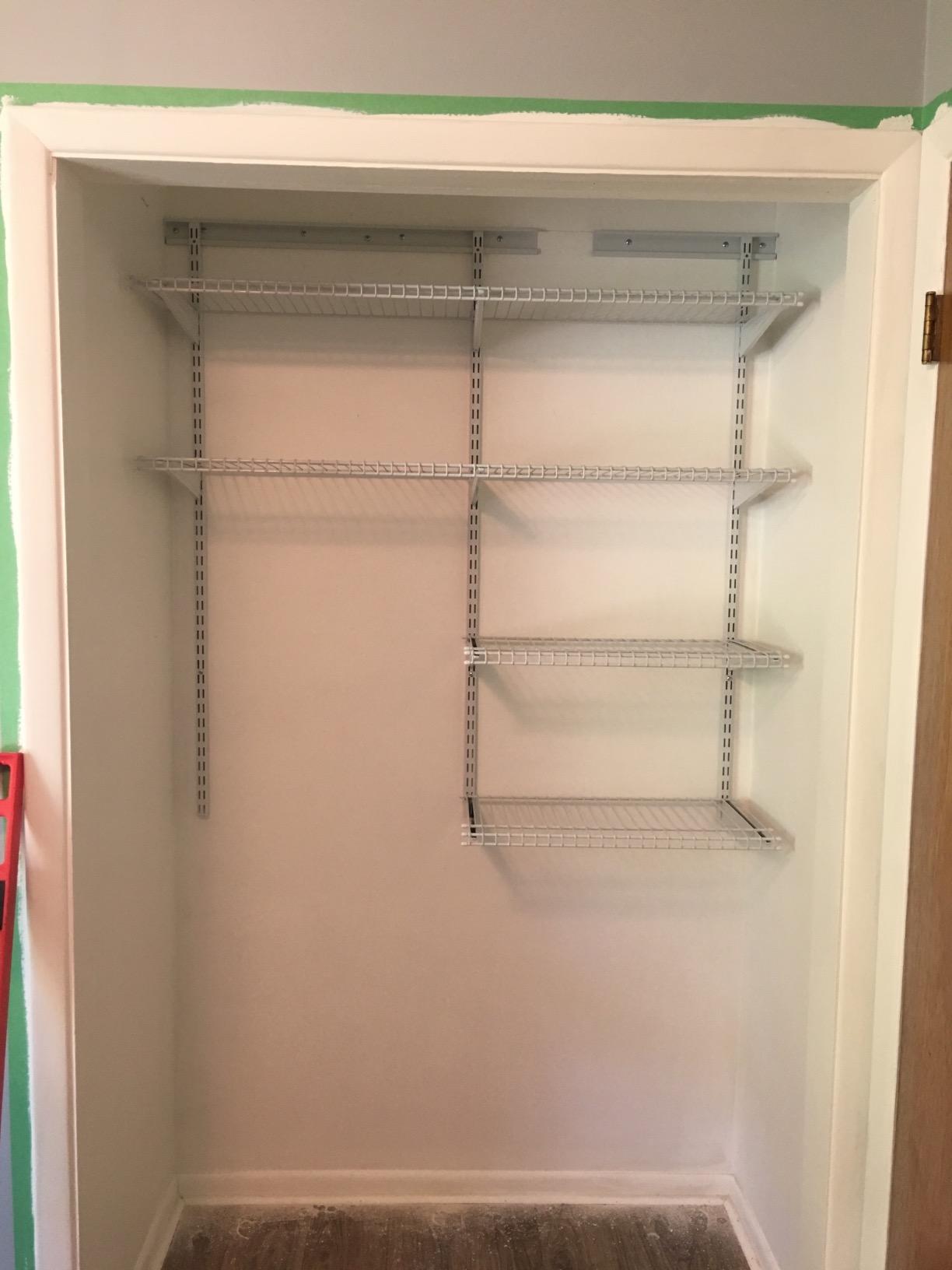 ClosetMaid ShelfTrack Wire Closet Organizer System, Adjustable from 4 to 6 Ft., With Shelves, Clothes Rods, Hardware, Durable Steel, White customer photo 1