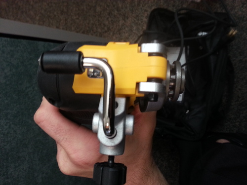 DEWALT Oscillating Tool, 3-Amp, Corded, Includes Wood Blades, Sandpaper and Tool Bag (DWE315K) customer photo 1