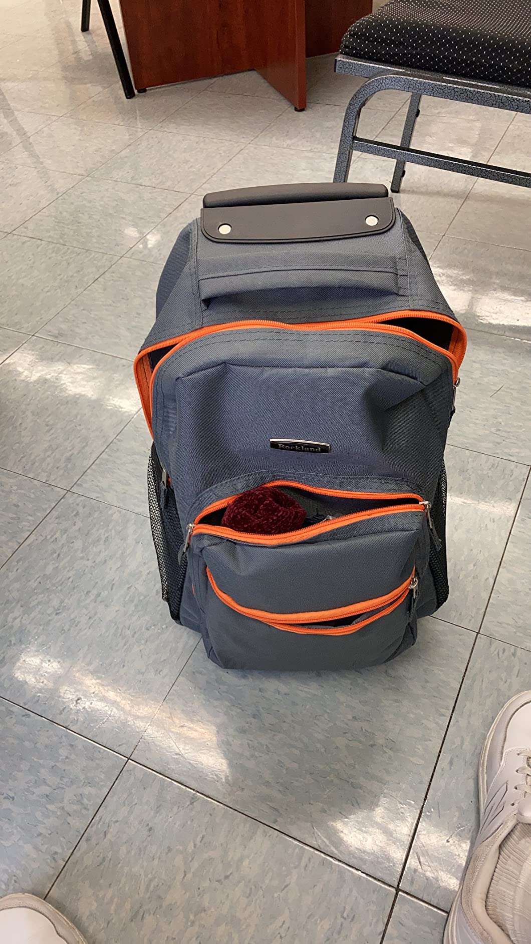 Rockland Double Handle 17