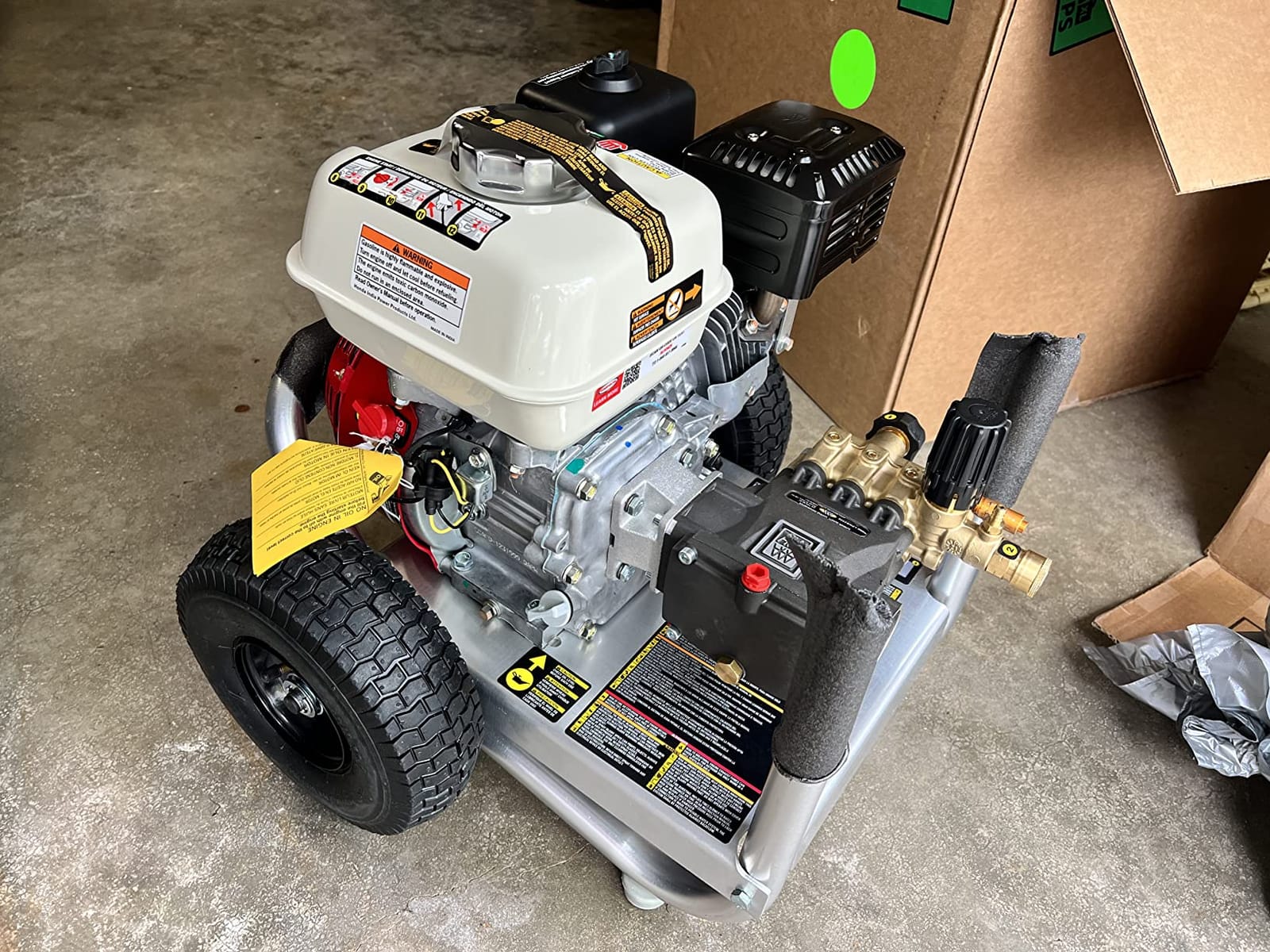 Simpson Aluminum Series 3600 PSI Gas Pressure Washer, 2.5 GPM, Honda GX200, AAA Triplex Pump, 35' Hose, 5 Nozzles, Steel Frame, 49-State Compliant customer photo 2