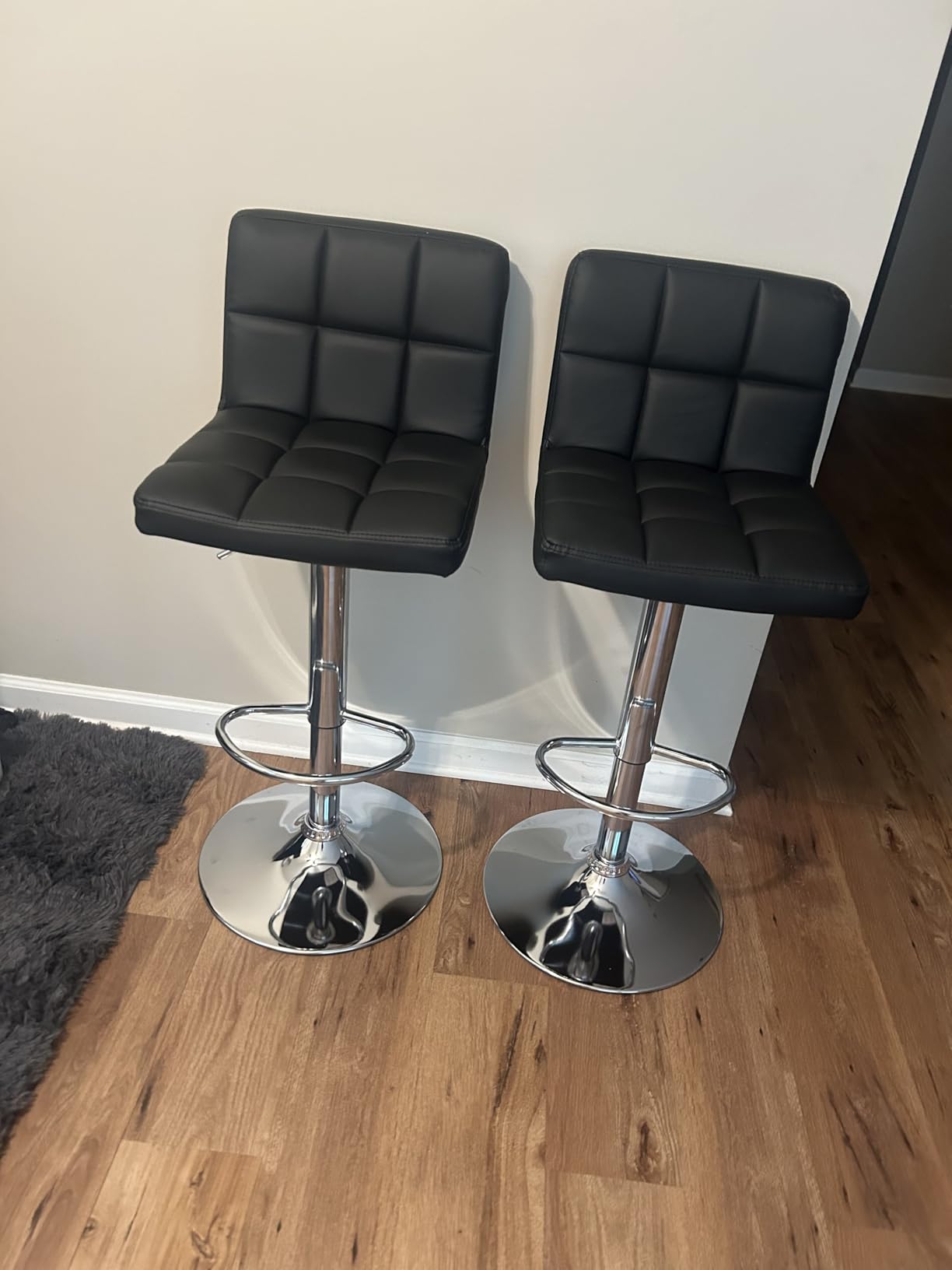 Homall Bar Stools Set of 2, Modern PU Leather Adjustable Swivel Barstools with Back & Metal Base, Upholstered Hydraulic Island Chairs, Armless Counter Height Bar Stools for Kitchen (Black) customer photo 2