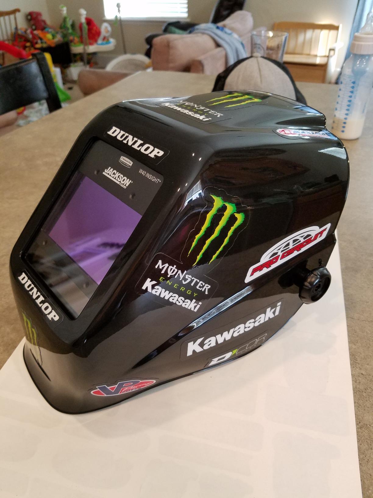 Jackson Safety Insight Auto Darkening Welding Helmet, ADF Hood - ANSI Z87.1 customer photo 1