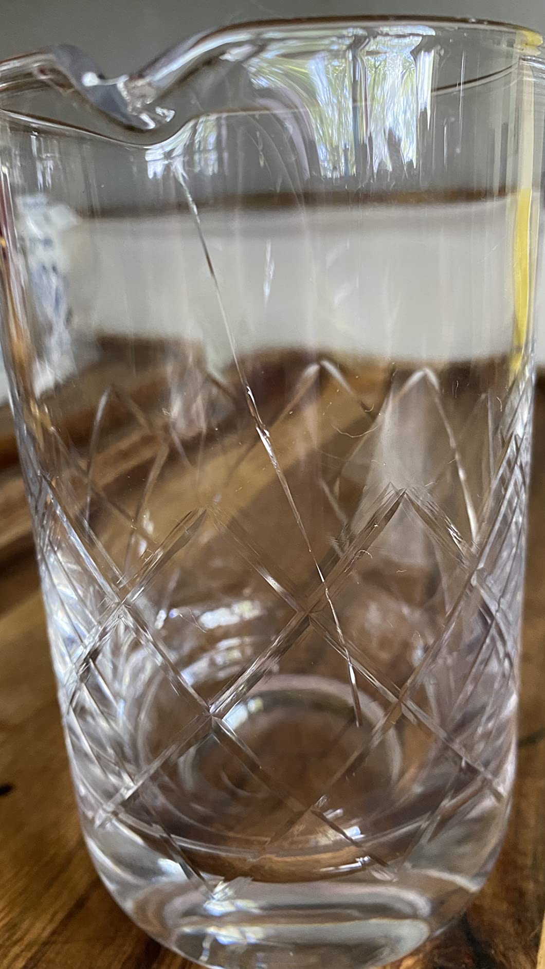 Viski Crystal Cocktail Mixing Glass Elegant Mixing Beaker for Old Fashioned, Negroni, Manhattan, Martini, and Whiskey Cocktails, for Bartenders, Home Bar Tools, and Bar Cart Accessories, 26 oz customer photo 2