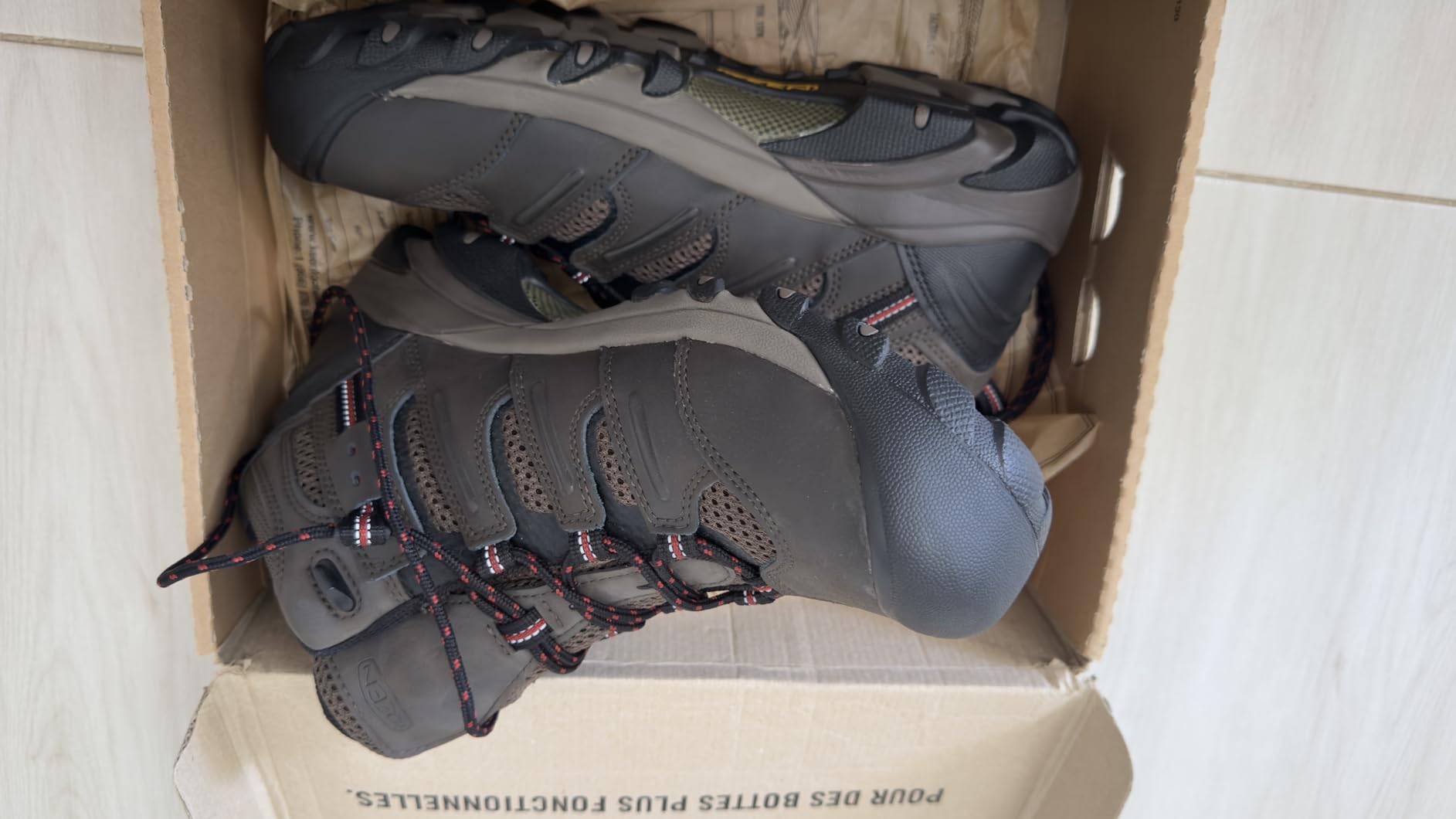 KEEN Utility Men's Lansing Mid Height Steel Toe Waterproof Work Boots customer photo 2