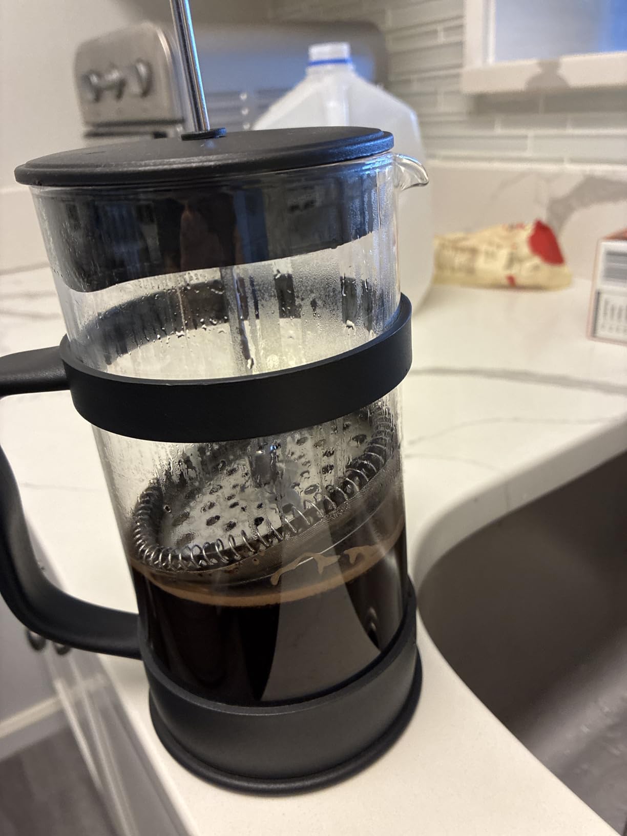 Utopia Kitchen Borosilicate Glass French Press Coffee Maker 34 Oz, Black | Heat-Resistant Cafetiere & Tea Maker, Thickened Glass Coffee Press for Travel and Camping customer photo 2