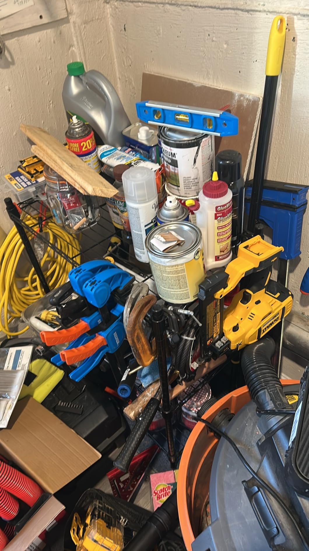 DEWALT DCN680B 20V MAX XR 18 GA Cordless Brad Nailer (Tool Only) customer photo 1