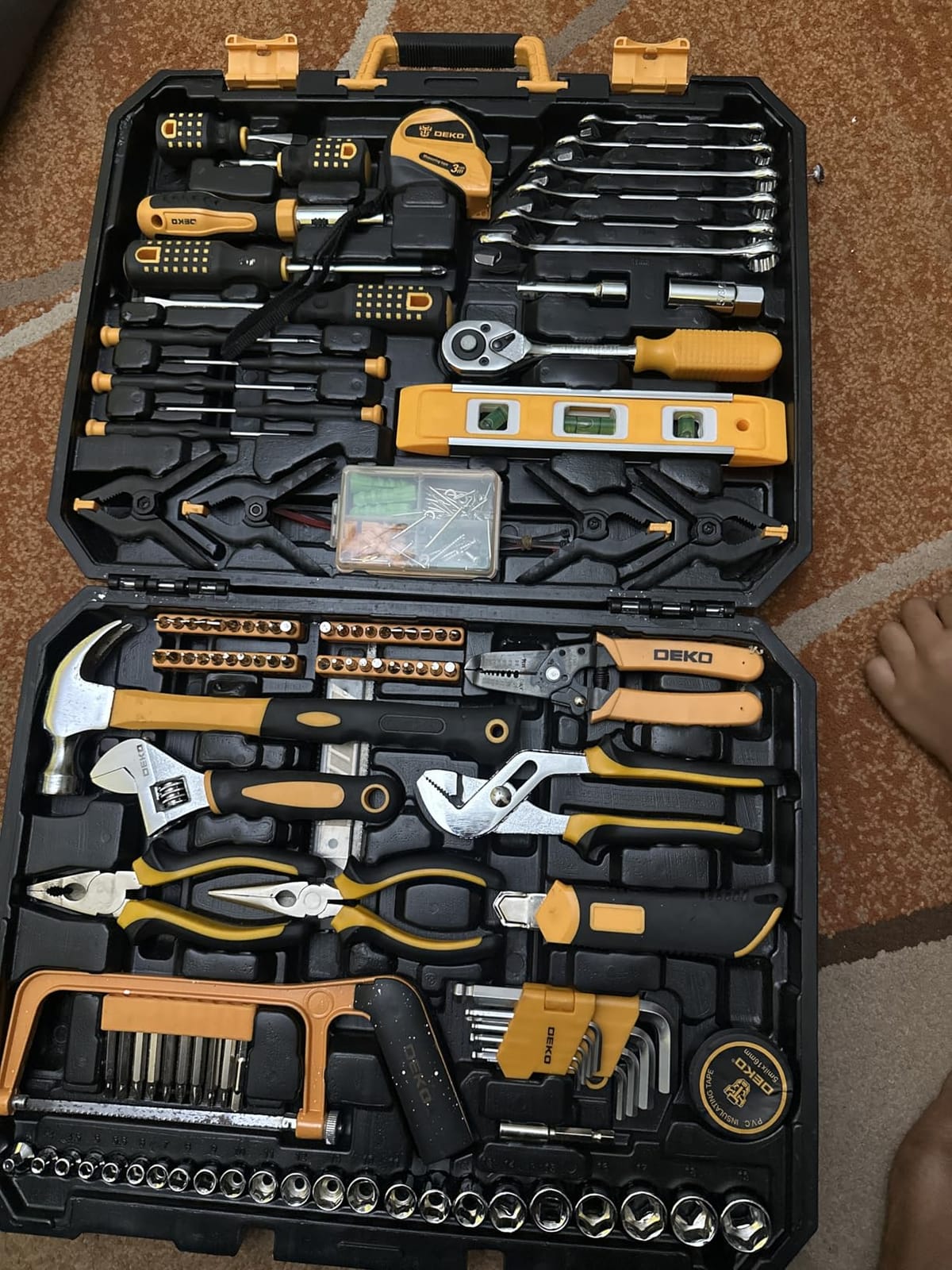 DEKOPRO 228 Piece Socket Wrench Auto Repair Tool Combination Package Mixed Tool Set Hand Tool Kit with Plastic Toolbox Storage Case customer photo 1