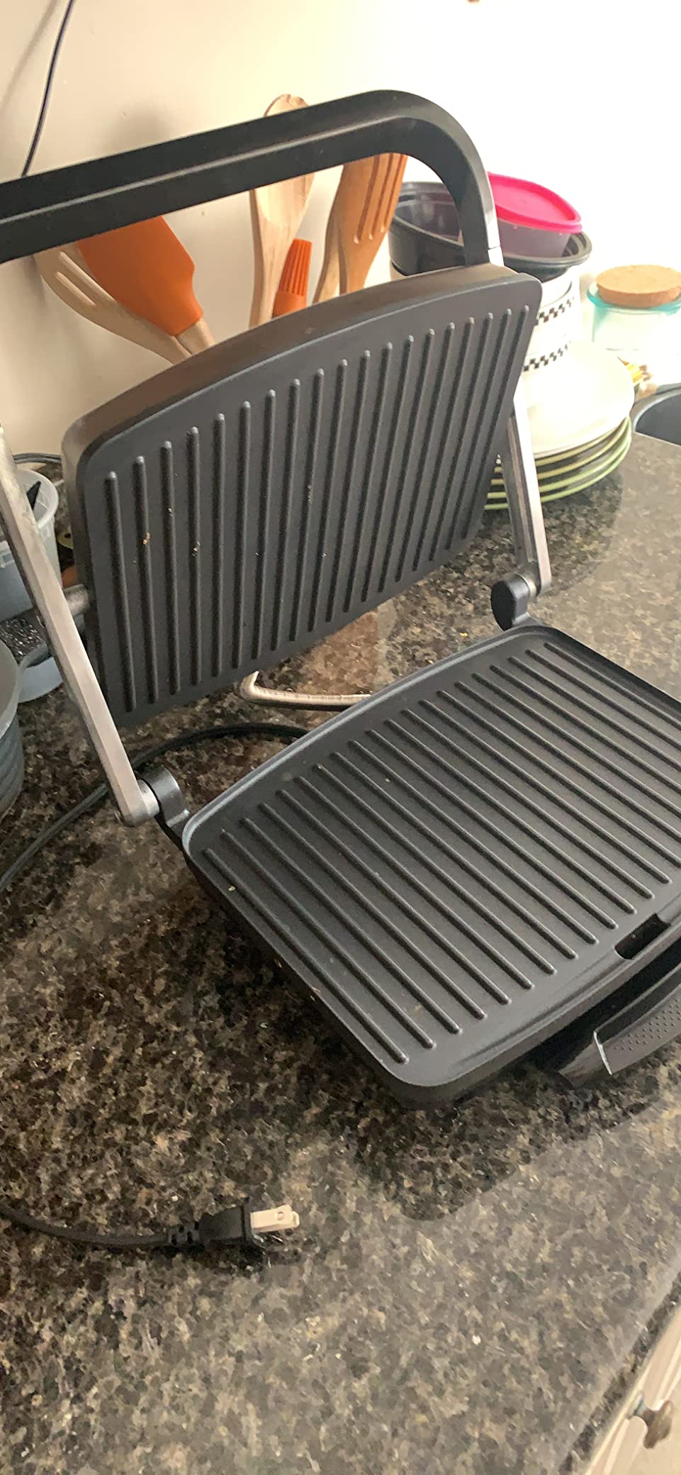 Hamilton Beach Panini Press, Sandwich Maker & Electric Indoor Grill | Floating Hinge Evenly Cooks Any Sandwich | Locking Lid | PFAS-Free Non-Stick 8