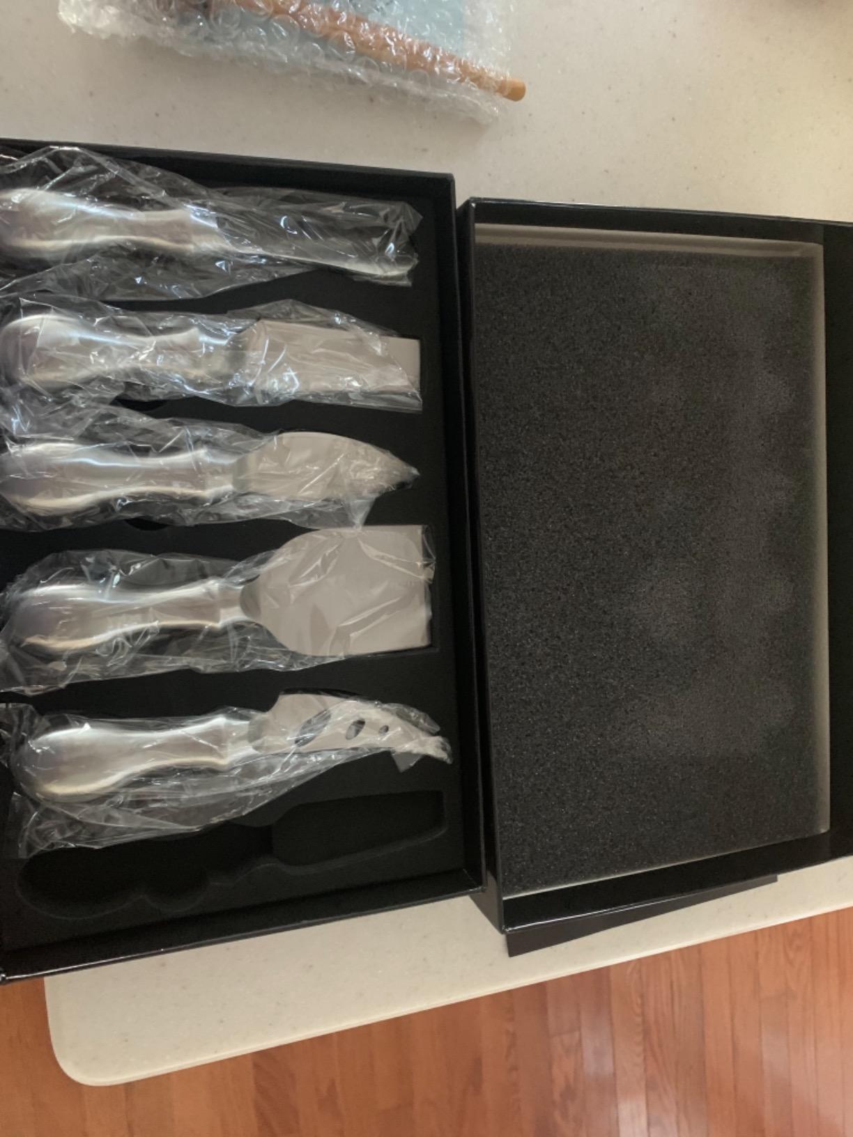 WoneNice Cheese Knife Set, 6-Piece Stainless Steel Knives | Versatile Cheese Knives Set for Charcuterie, Dishwasher Safe, Rustproof, Gift for Wedding Housewarming Christmas customer photo 1