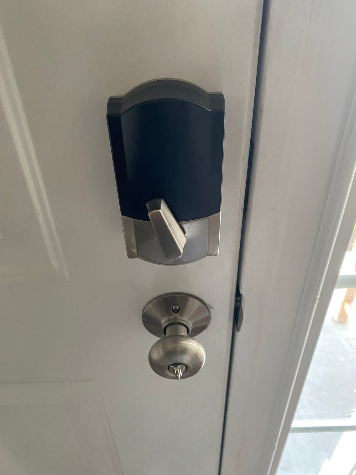 Schlage Encode Smart WiFi Deadbolt Lock with Century Trim, Matte Black customer photo 1