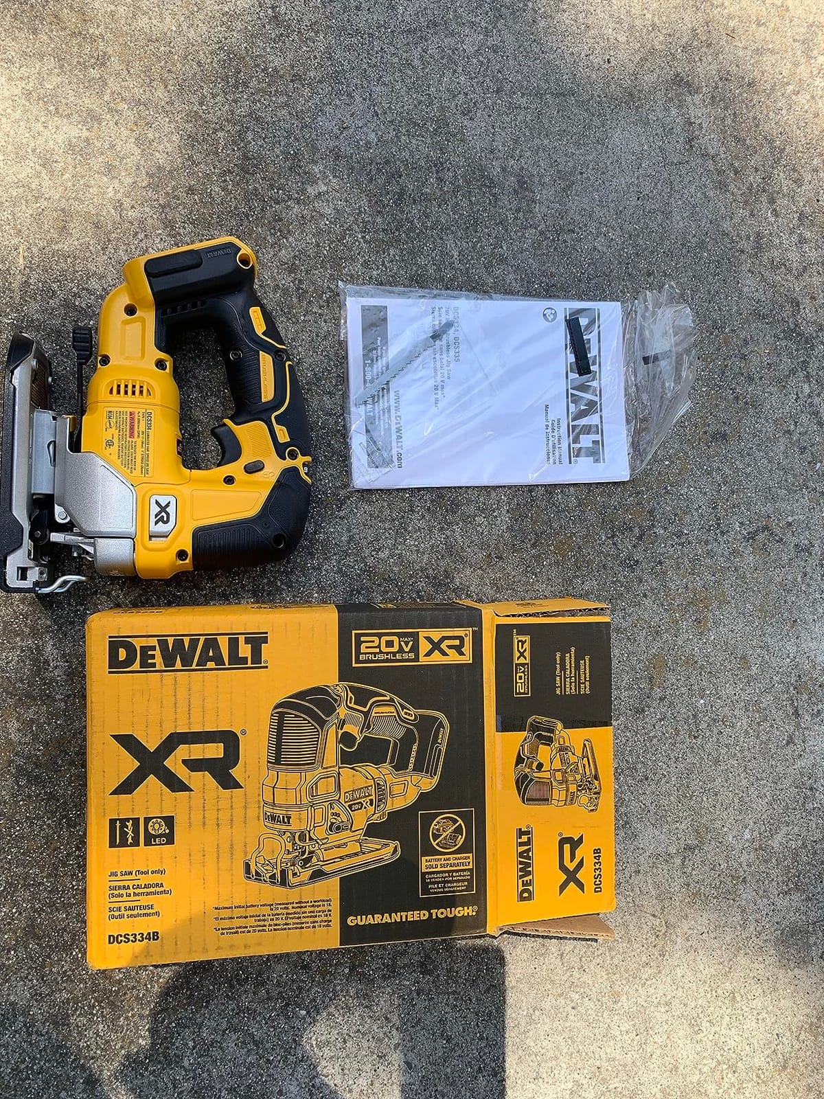 DEWALT 20V MAX XR Jig Saw, 3,200 Blade Speed, Cordless, Brushless Motor, LED Light, Bare Tool Only (DCS334B) customer photo 1