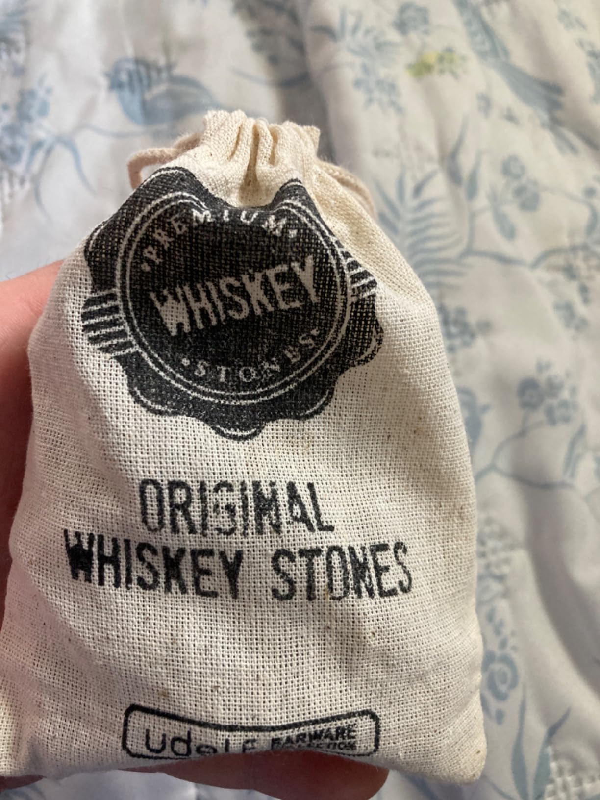 Premium Whiskey Stones Gift Set with 12 Pcs Stones and Bag. Whiskey, Bourbon, Cognac, Scotch,Gin, Wine Beverage. Marble Reusable Ice Cubes. Birthday Gift for Whiskey Lovers.… (Dark Grey) customer photo 2