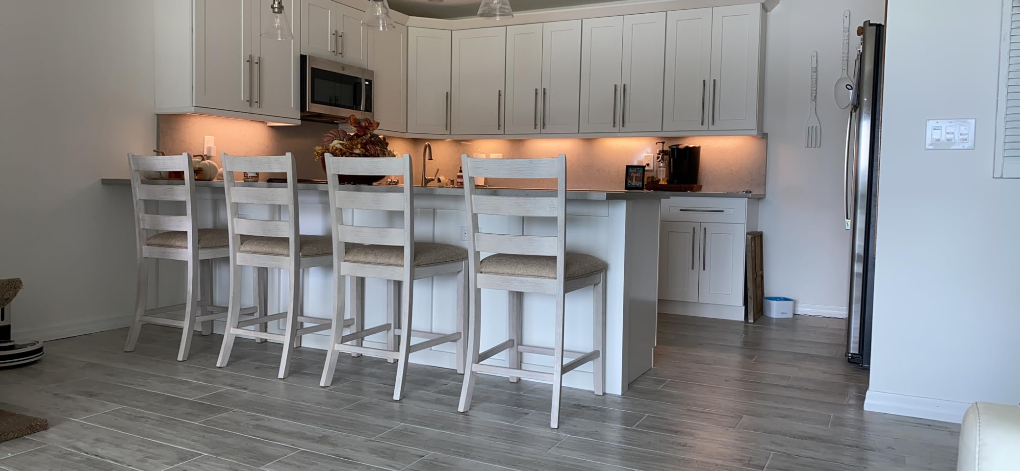 Signature Design by Ashley Counter Height Barstools, Set of 2, Farmhouse customer photo 1
