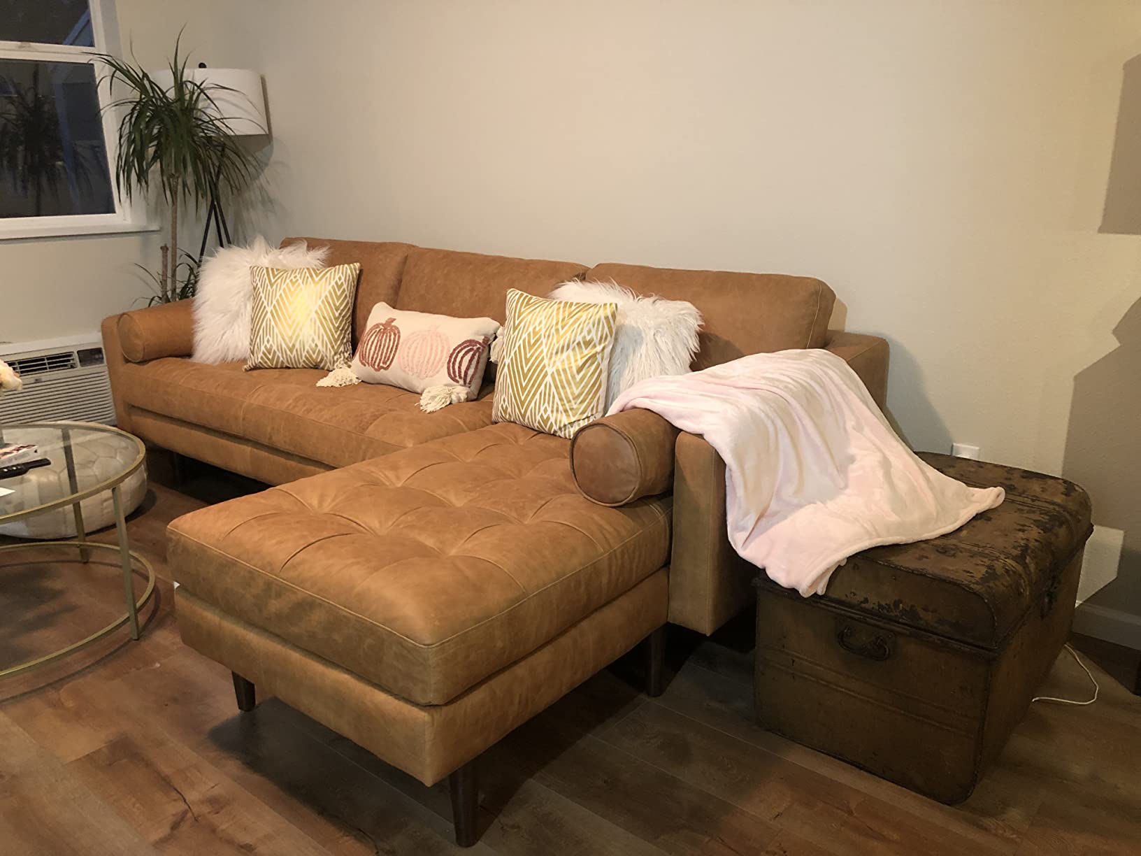 Poly & BARK Napa Right-Facing Sectional Sofa – 104.5” Italian Leather Sectional with Chaise – Midnight Blue – Full-Grain Pure-Aniline & Semi-Aniline Upholstery customer photo 1