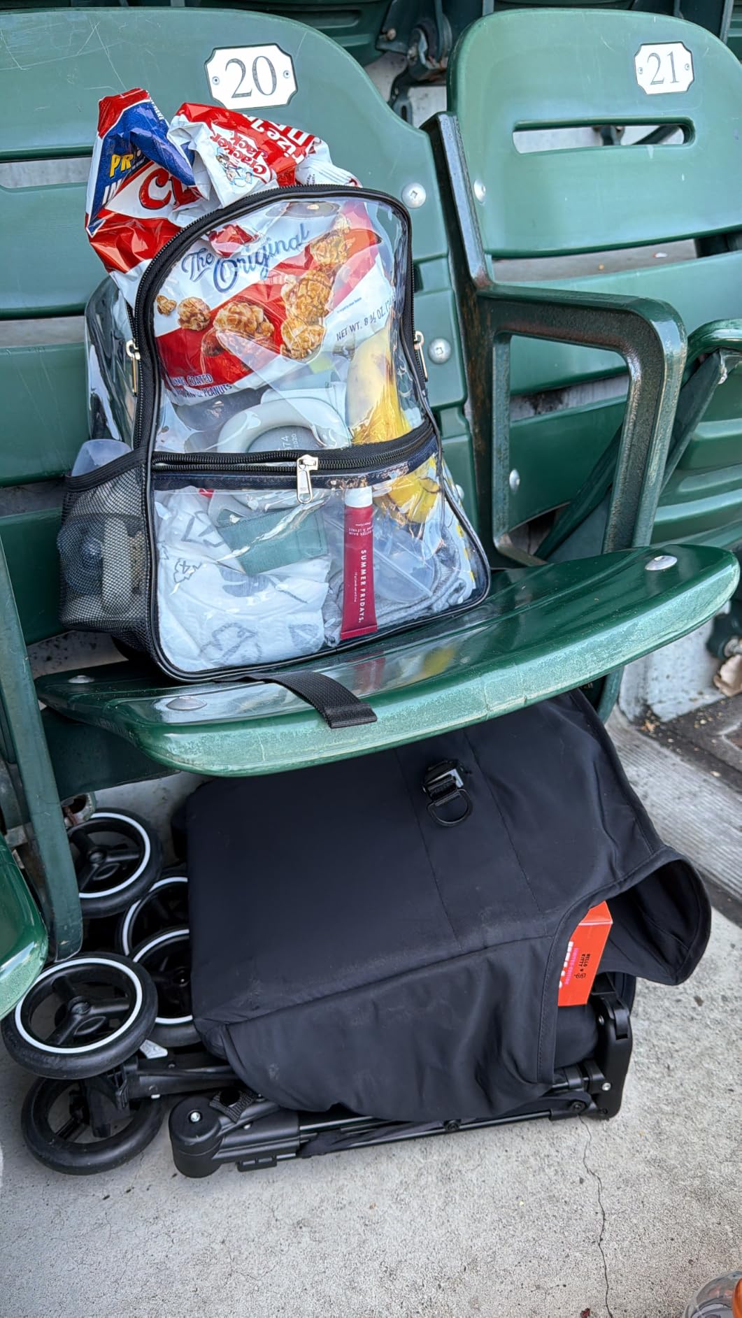 gb Pockit+ All-Terrain, Ultra Compact Lightweight Travel Stroller with Canopy and Reclining Seat in Velvet Black customer photo 1