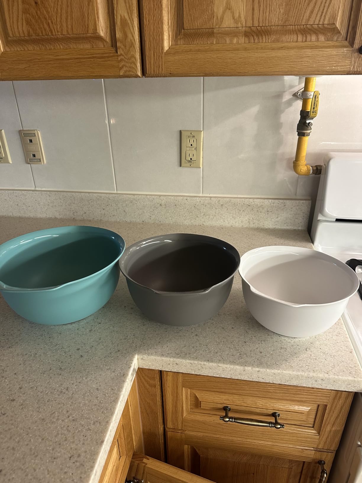 KitchenAid Classic Mixing Bowls, Set of 5, Pistachio customer photo 1