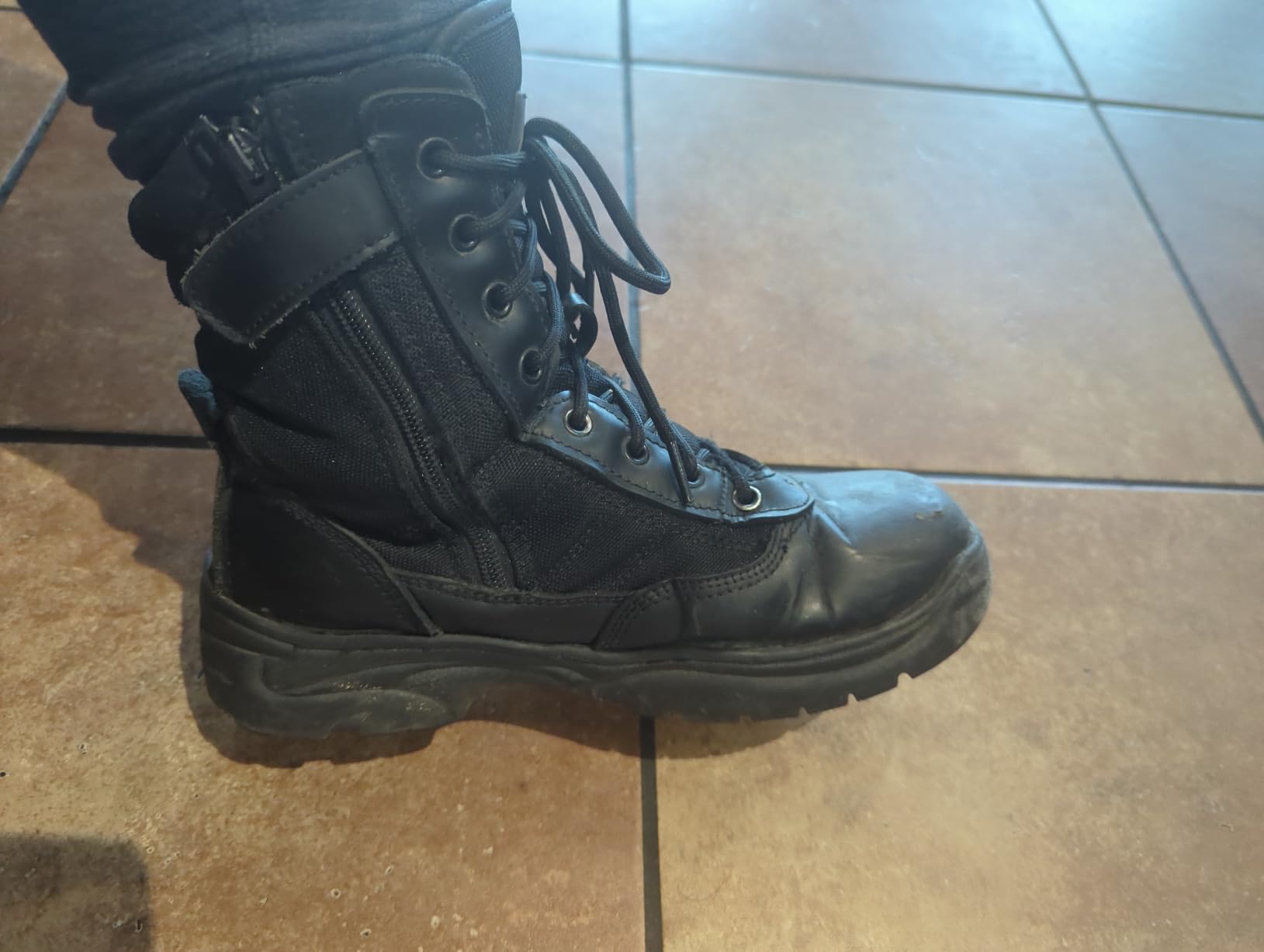 NORTIV 8 Men's Steel Toe Work Boots Side Zipper customer photo 2