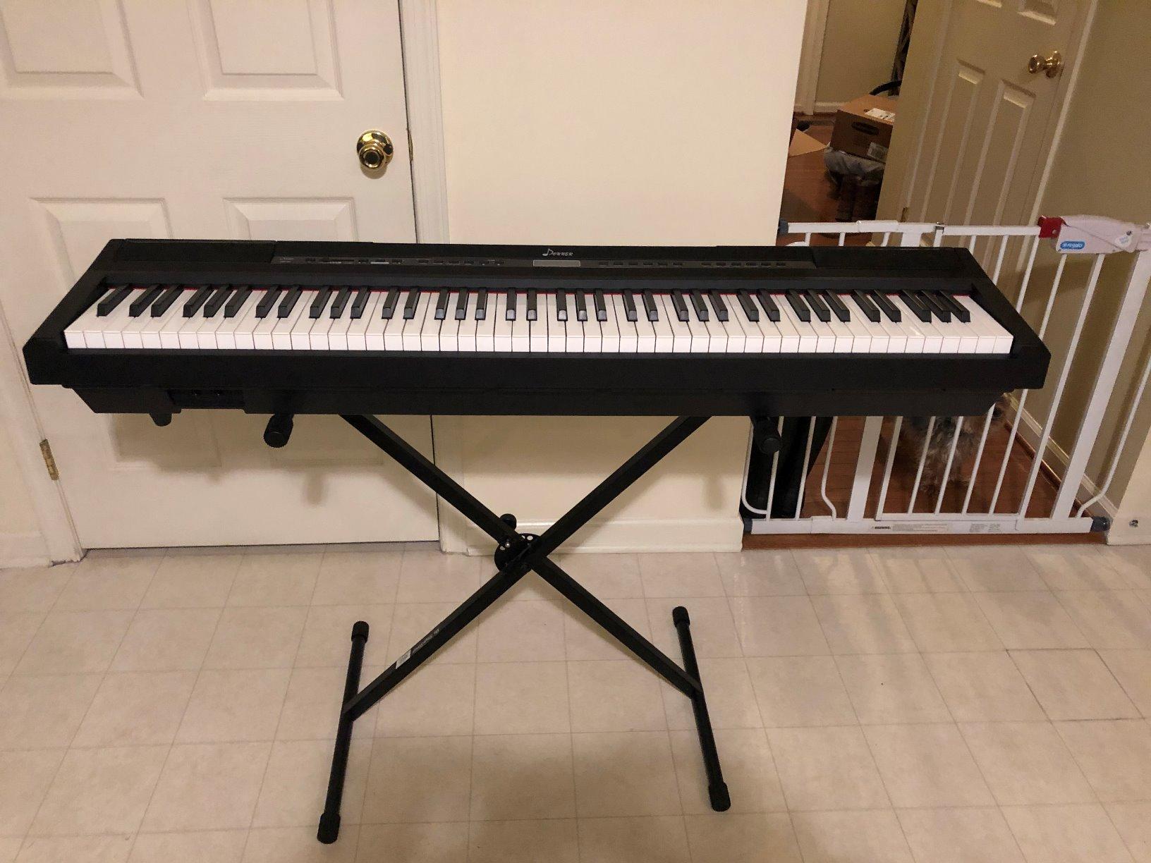 Donner DEP-20 Beginner Digital Piano 88 Key Full Size Weighted Keyboard, Portable Electric Piano with Sustain Pedal, Power Supply customer photo 2