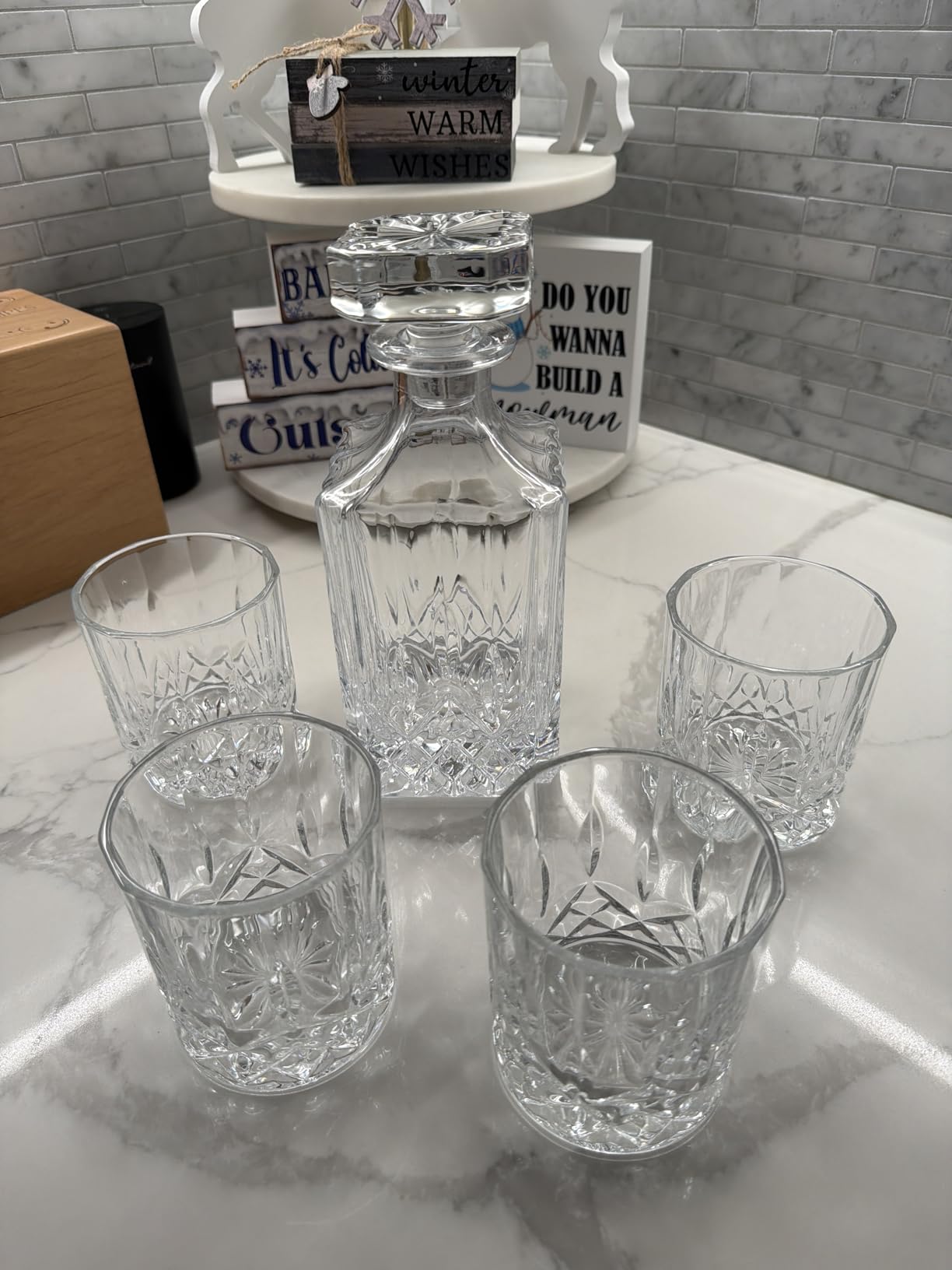 LIGHTEN LIFE Whiskey Decanter Set for Men - Whiskey Decanter with 4 Whiskey Glasses in Gift Box, Non-Lead Glass for Bourbon and Liquor - Perfect for Dad, Husband, Retirement, Whiskey Lovers customer photo 2