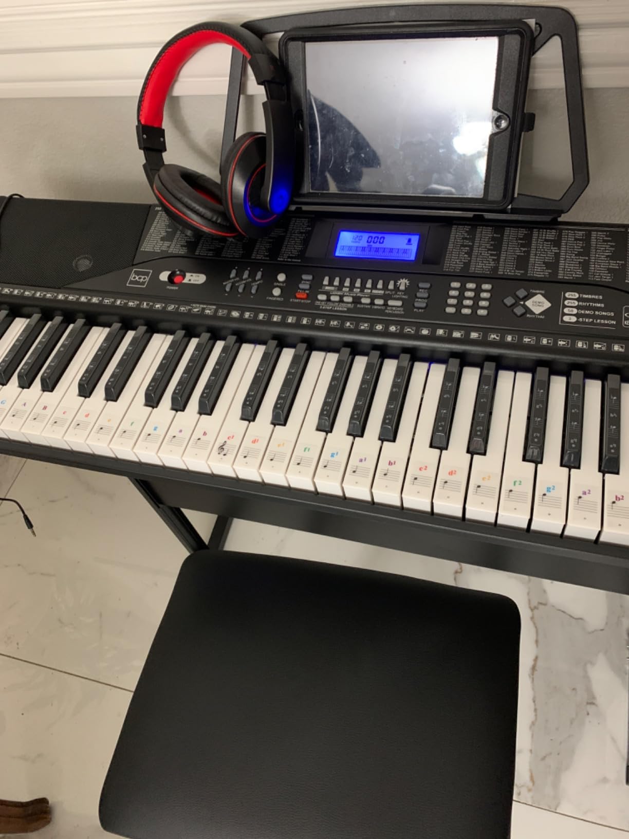 Best Choice Products 61-Key Beginners Complete Electronic Keyboard Piano Set w/Lighted Keys, LCD Screen, Headphones, Stand, Bench, Teaching Modes, Note Stickers, Built-In Speakers - Black customer photo 2