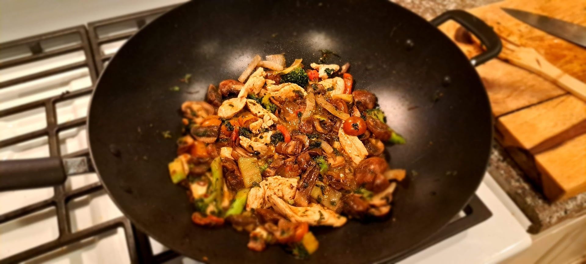 T-Fal Ultimate Hard Anodized Nonstick Wok 14 Inch, Oven Broiler Safe 350F, Non Stick Stir-Fry Pan, Cookware, Pots and Pans, Kitchen, Versatile Deep Frying, Sauté, Braise, Stew, Dishwasher Safe, Onyx customer photo 1