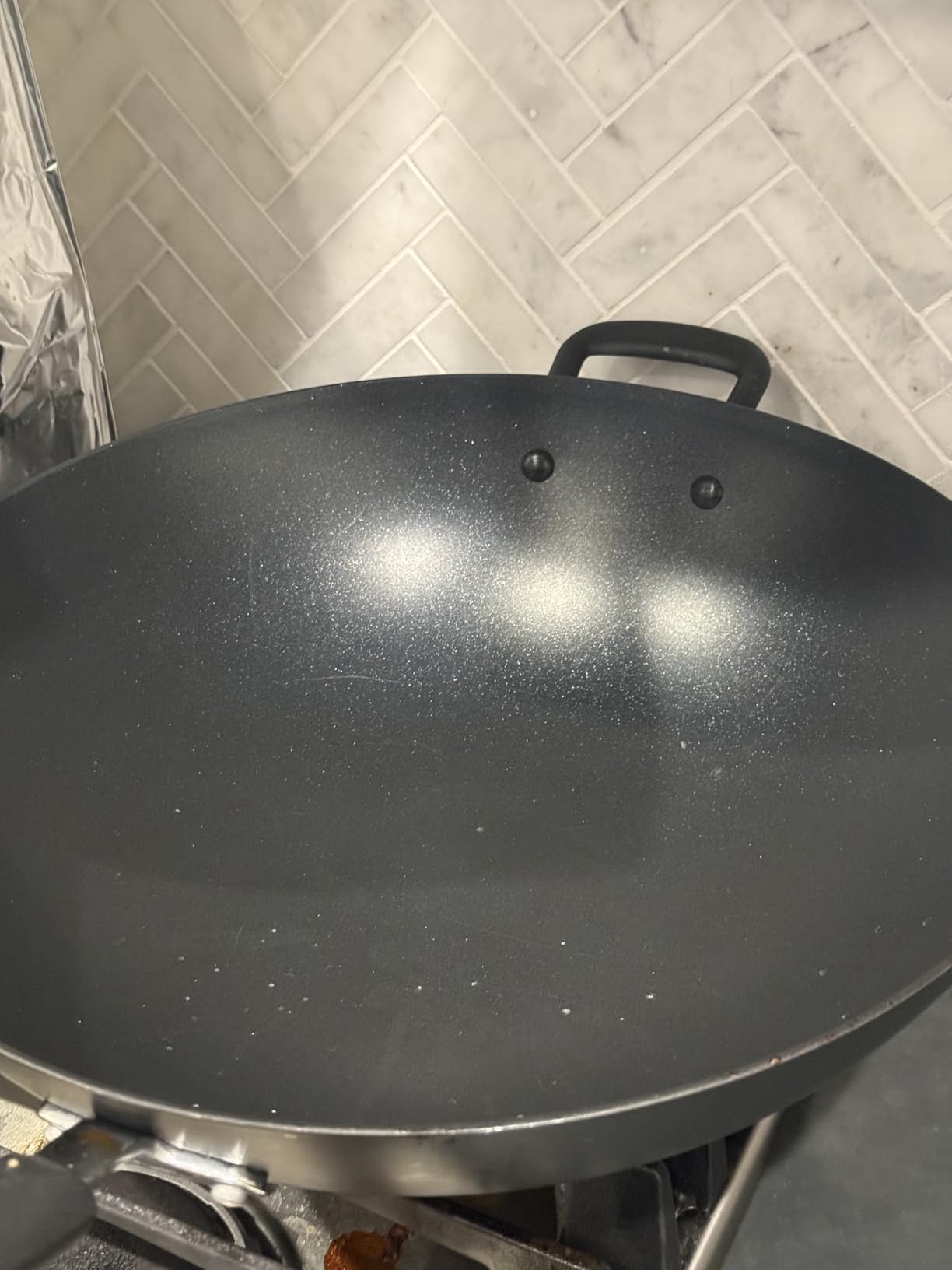 T-Fal Ultimate Hard Anodized Nonstick Wok 14 Inch, Oven Broiler Safe 350F, Non Stick Stir-Fry Pan, Cookware, Pots and Pans, Kitchen, Versatile Deep Frying, Sauté, Braise, Stew, Dishwasher Safe, Onyx customer photo 2